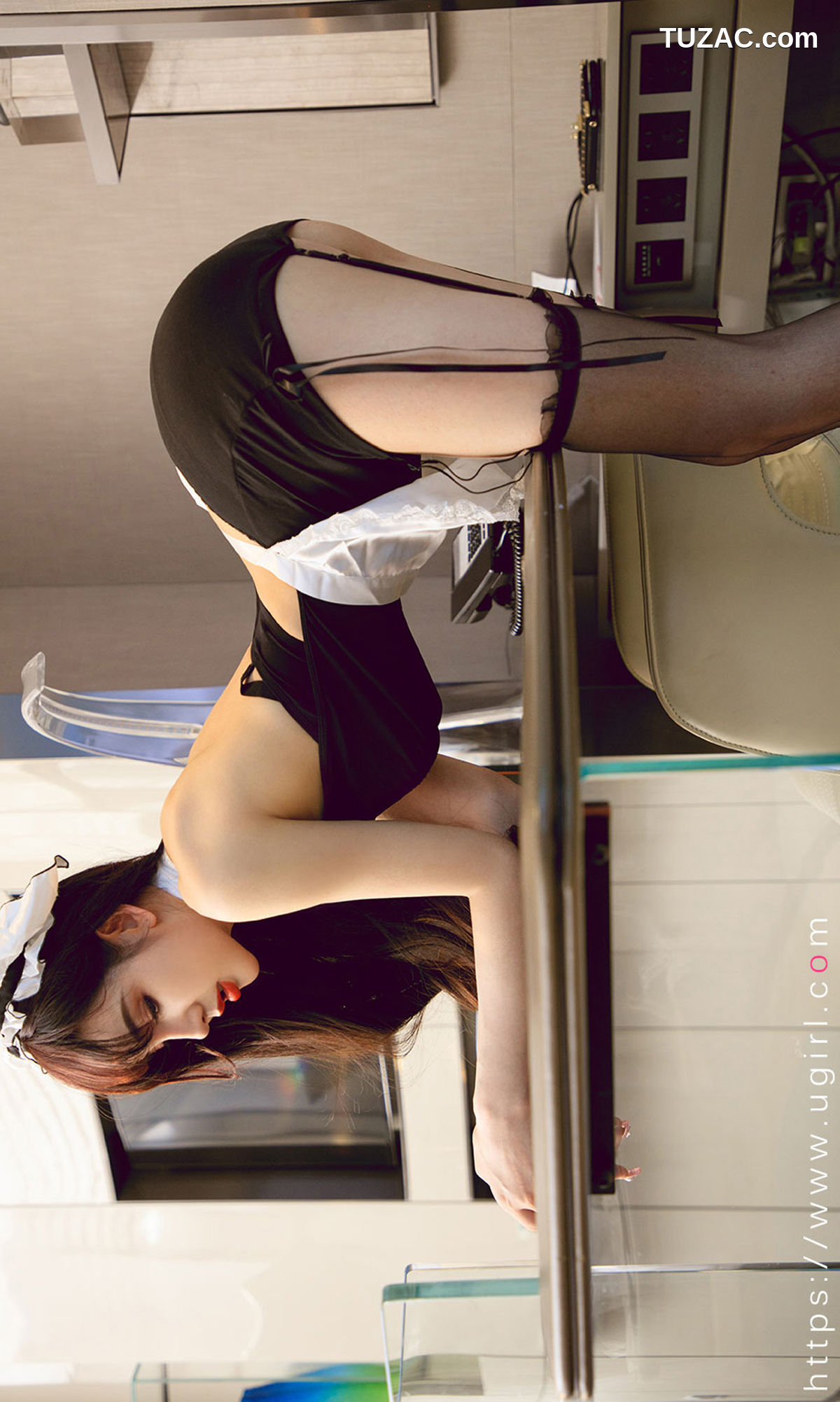 UGirlsApp尤果圈爱尤物-2210-阿依努尔瓦娅-《无心女仆》