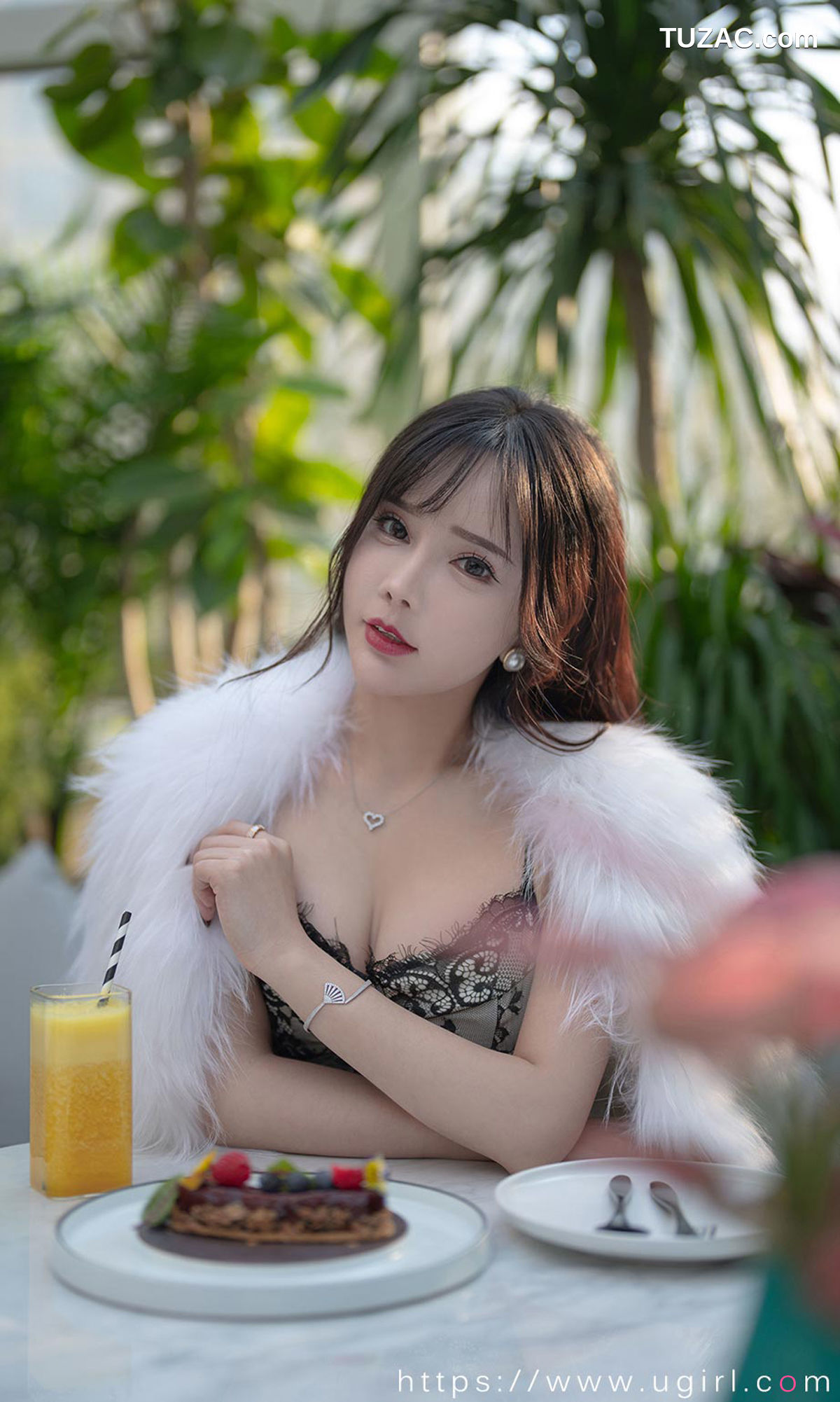 UGirlsApp尤果圈爱尤物-2277-艾小青-《午间香茶》