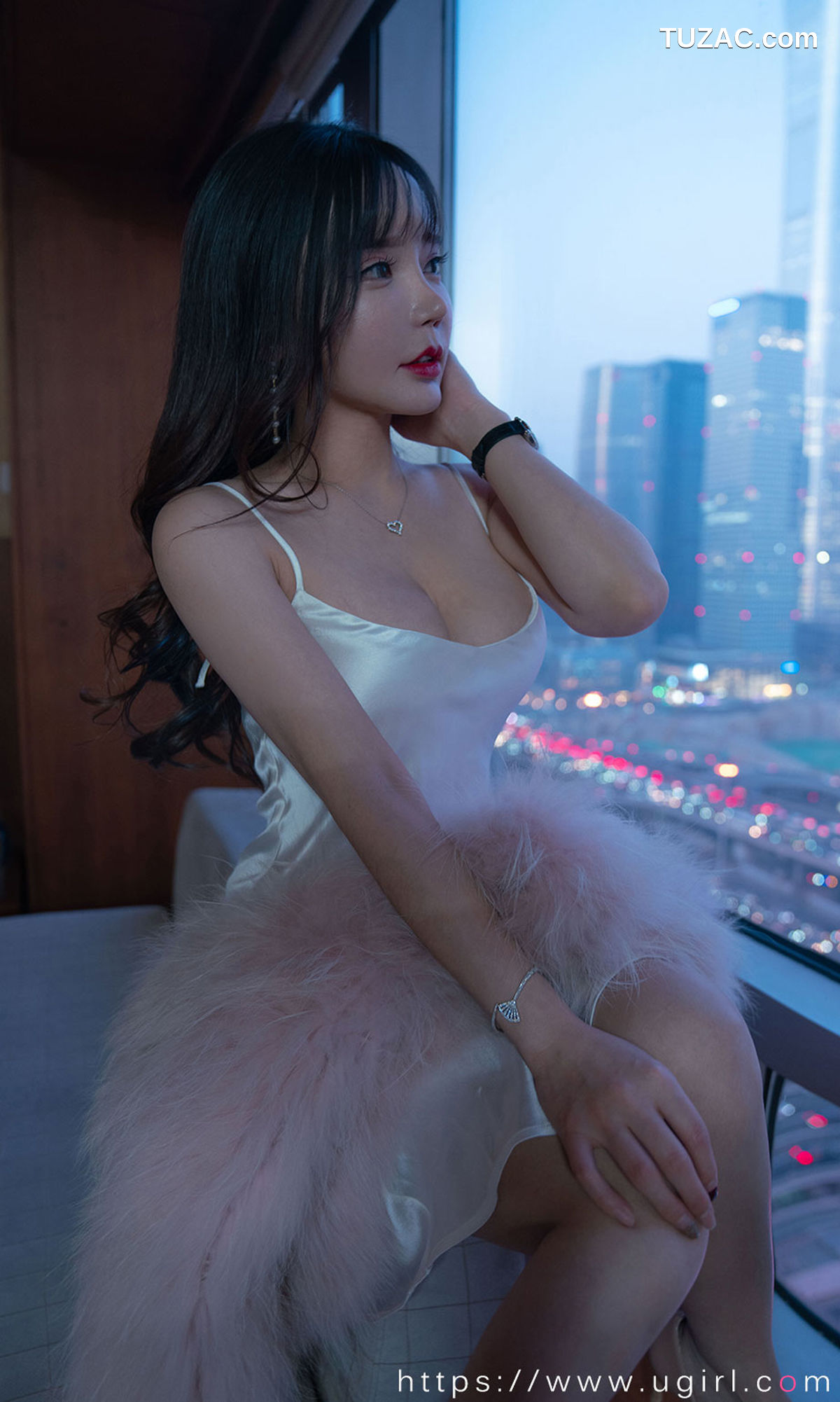 UGirlsApp尤果圈爱尤物-2291-艾小青-《暮色将晚》