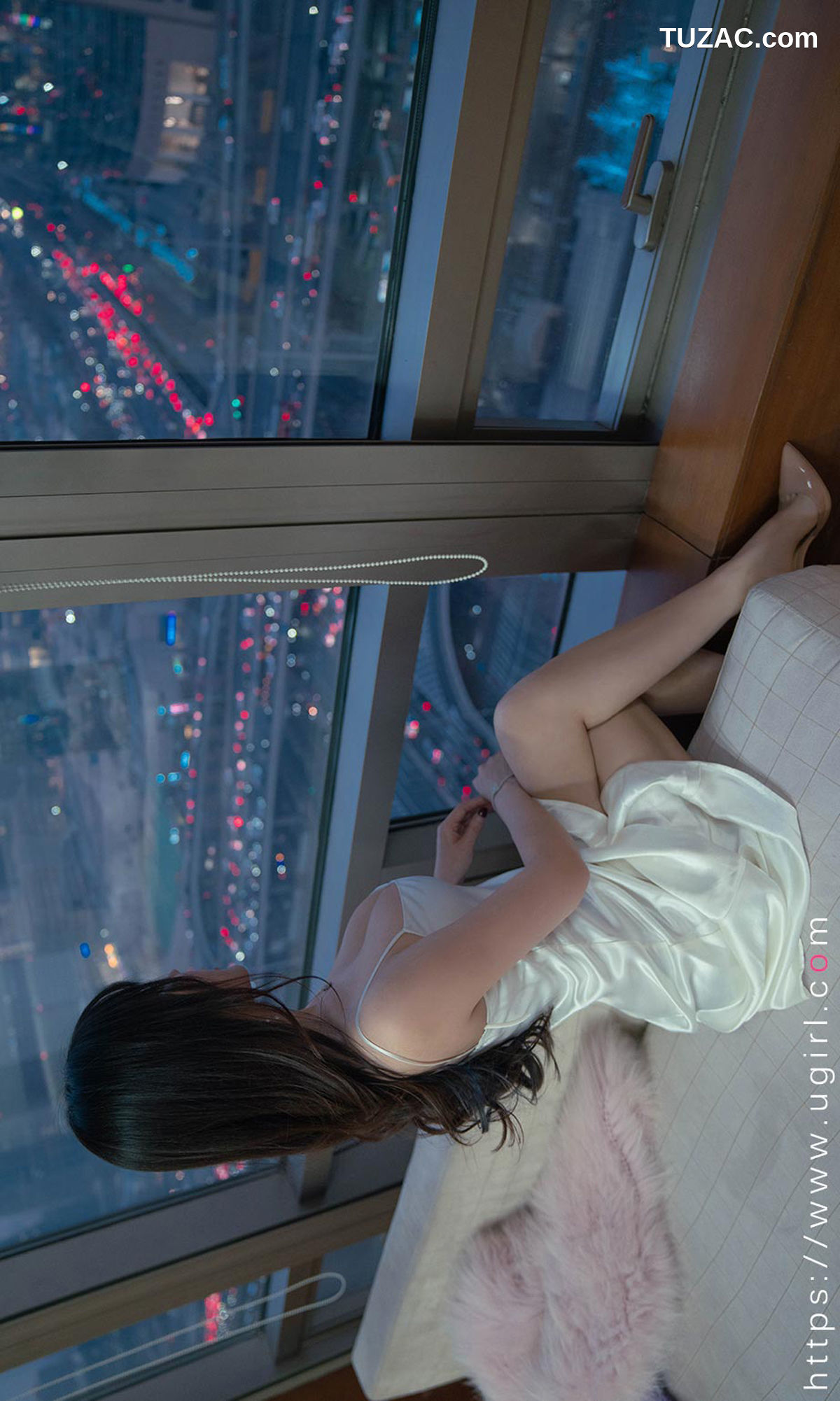 UGirlsApp尤果圈爱尤物-2291-艾小青-《暮色将晚》