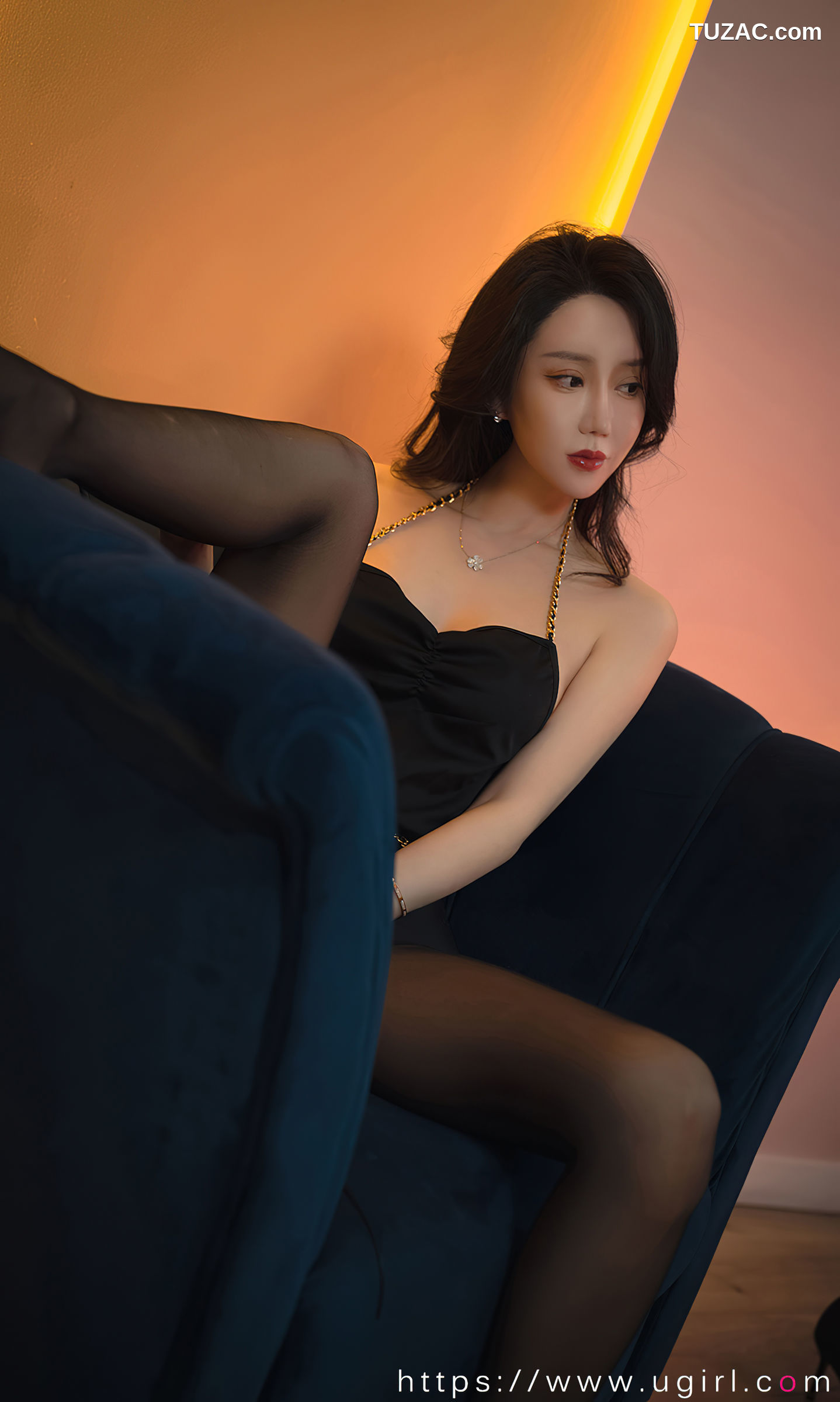 UGirlsApp尤果圈爱尤物-2355-邱凌-《爱情旅途》