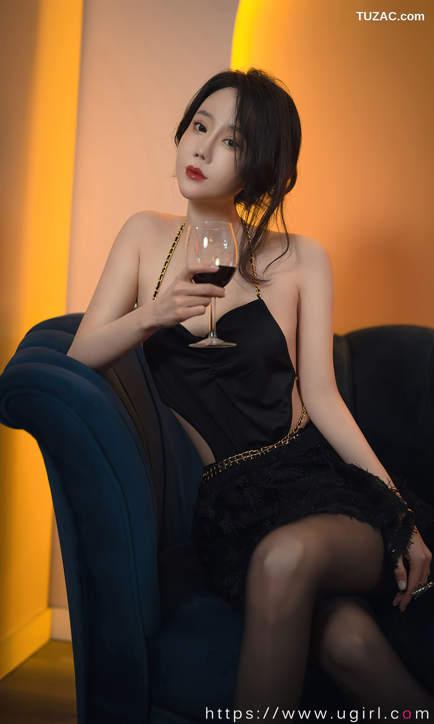 UGirlsApp尤果圈爱尤物-2355-邱凌-《爱情旅途》