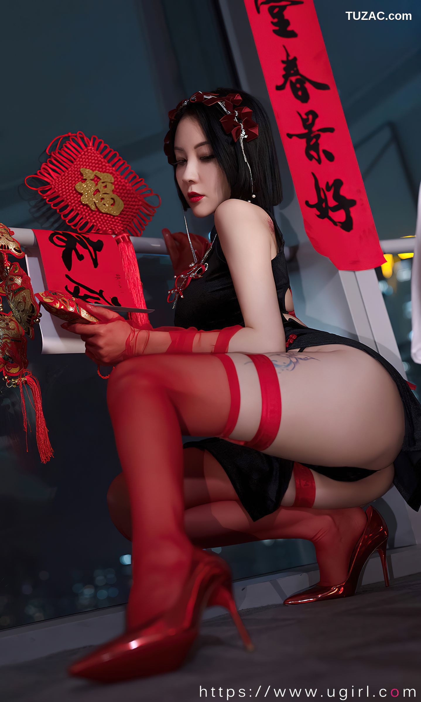 UGirlsApp尤果圈爱尤物-2500-果儿-《惹火除夕》