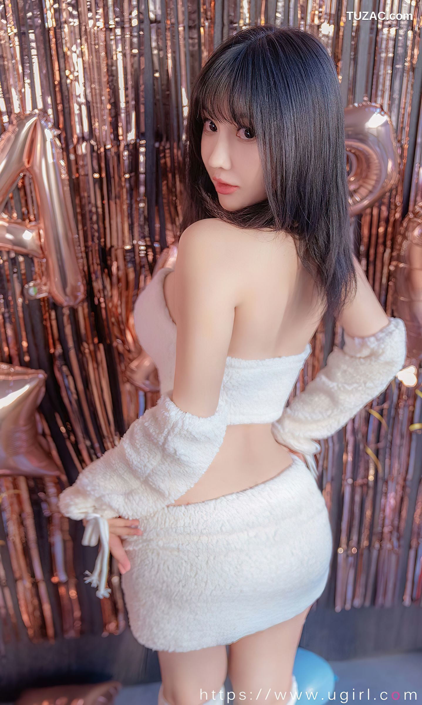 UGirlsApp尤果圈爱尤物-2515-韩熙-《爱意暖风》