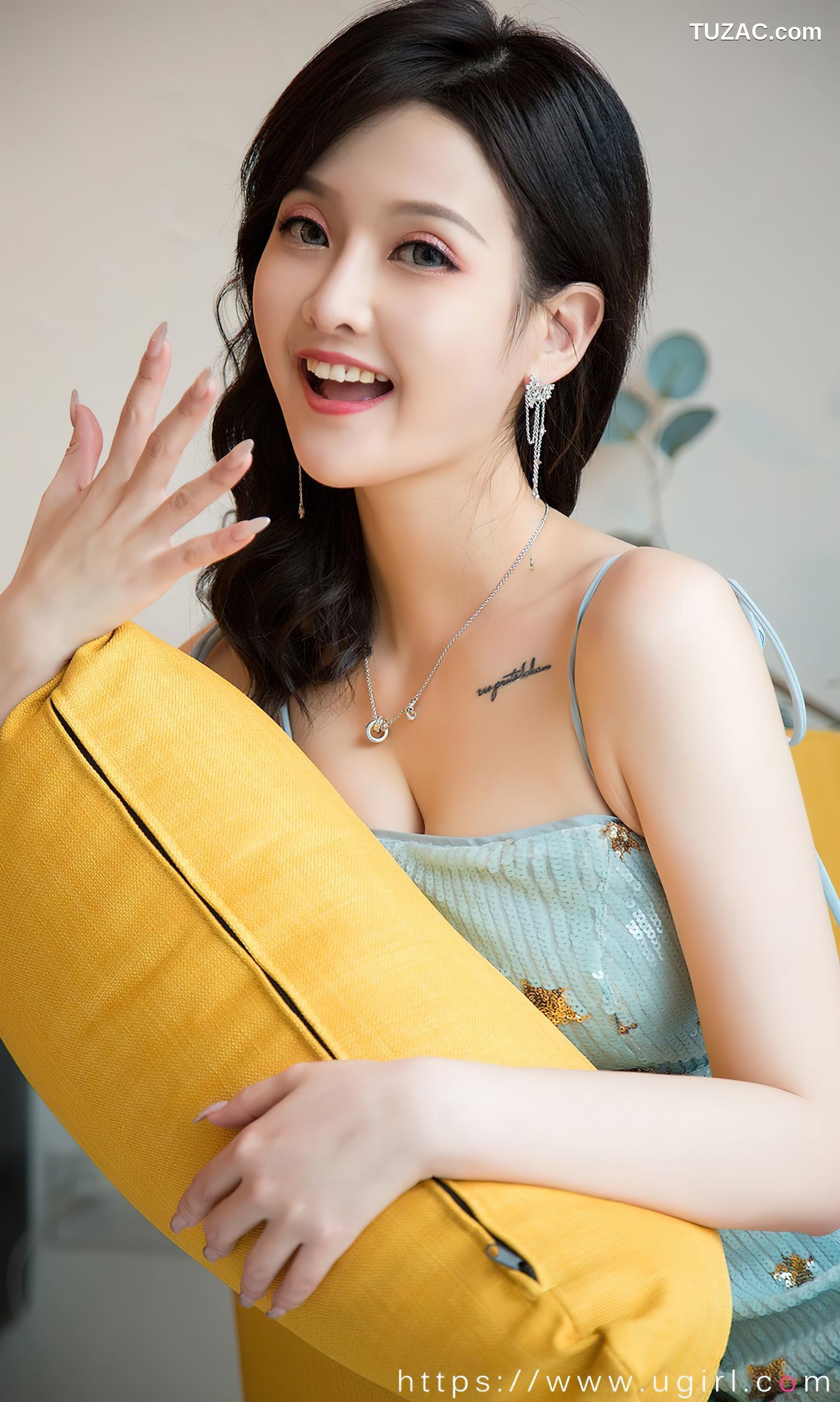 UGirlsApp尤果圈爱尤物-2551-露儿-《邻家甜姐儿》