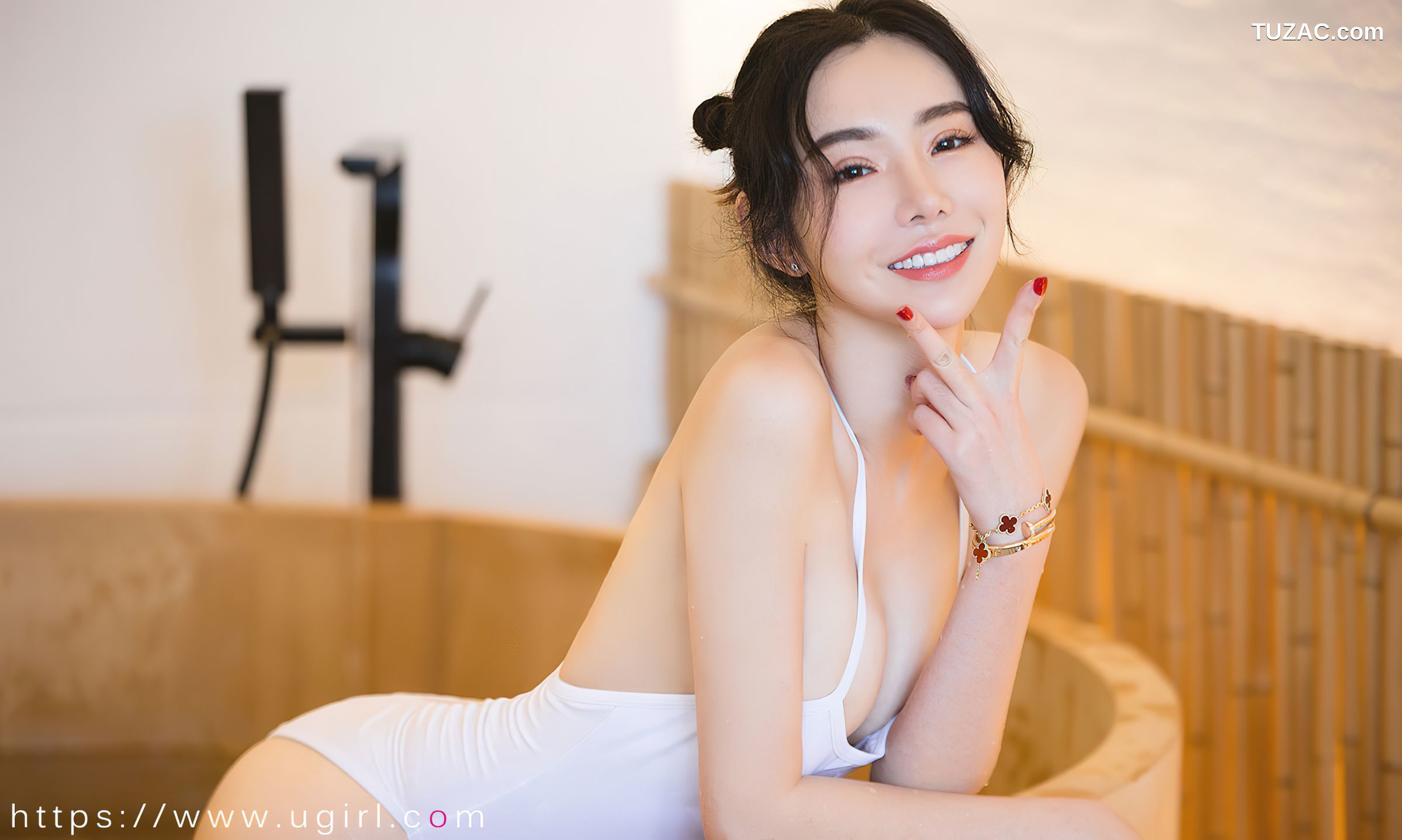 UGirlsApp尤果圈爱尤物-2562-萌琪琪-《浴室邂逅》