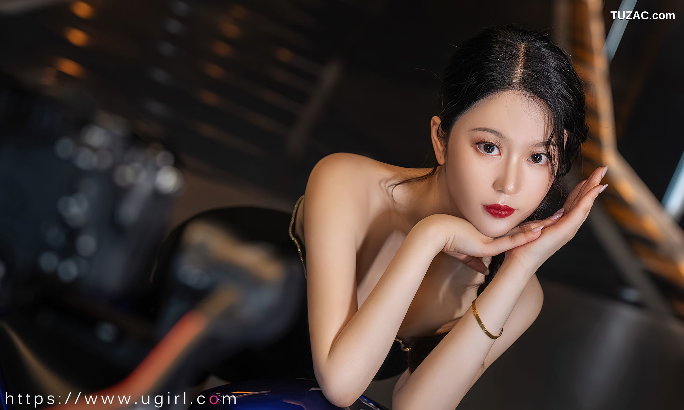 UGirlsApp尤果圈爱尤物-2661-钟晴-《想牵你的手》