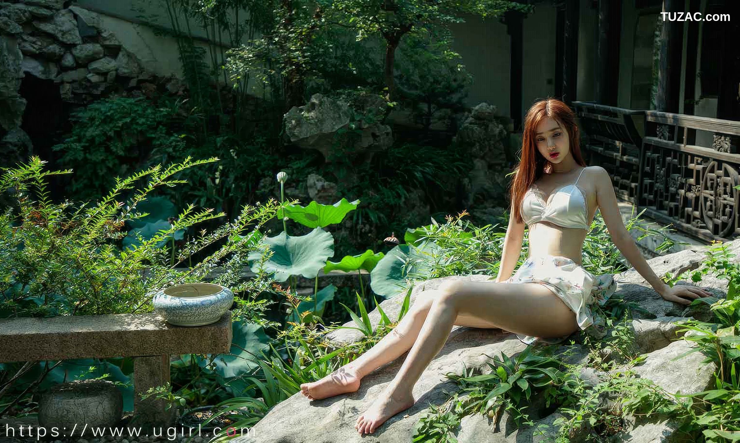 UGirlsApp尤果圈爱尤物-2922-苏小曼-醉卧花底-2024.08.15