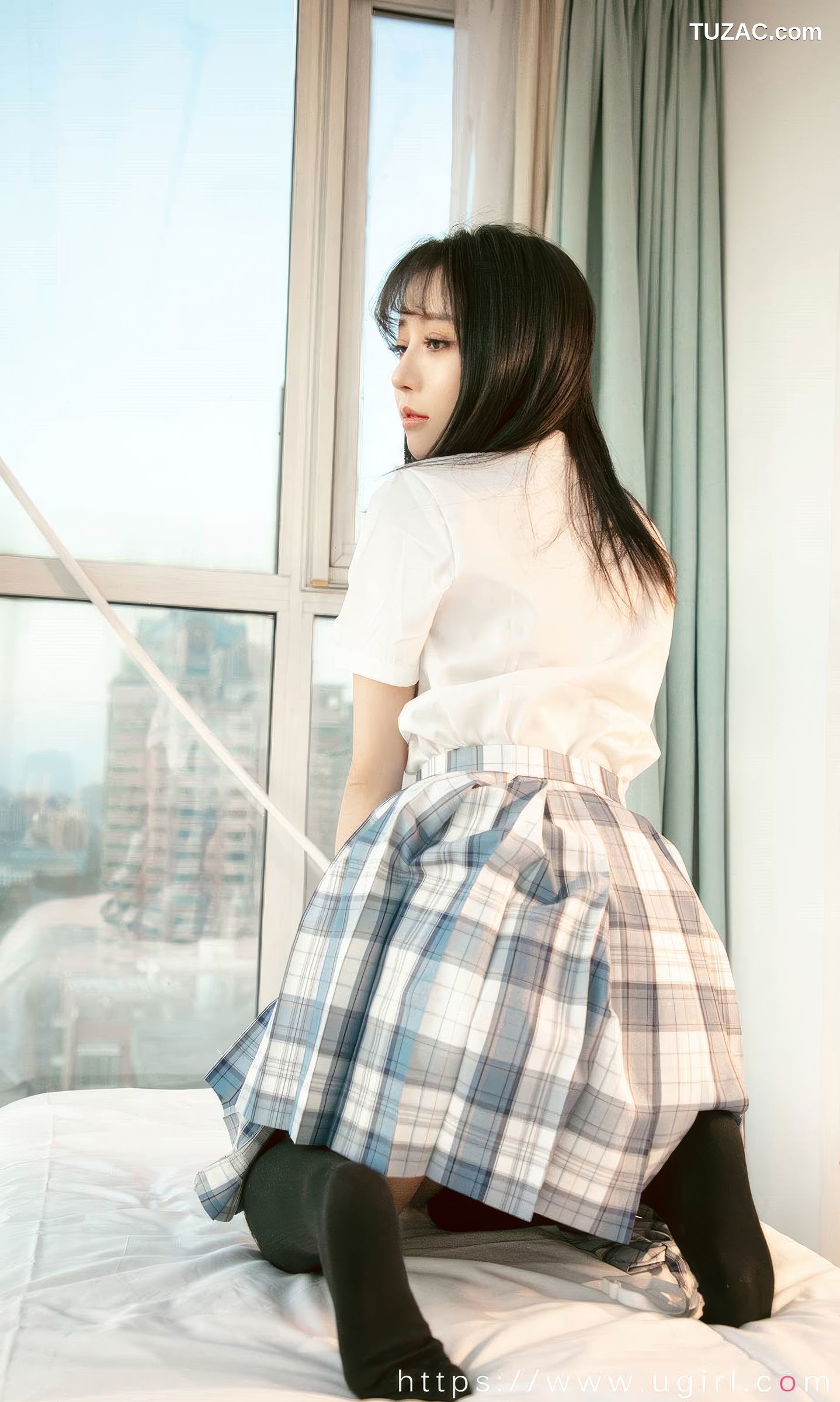 UGirlsApp尤果圈爱尤物-2929-白亦ADA-《香色格子裙》-2024.08.23