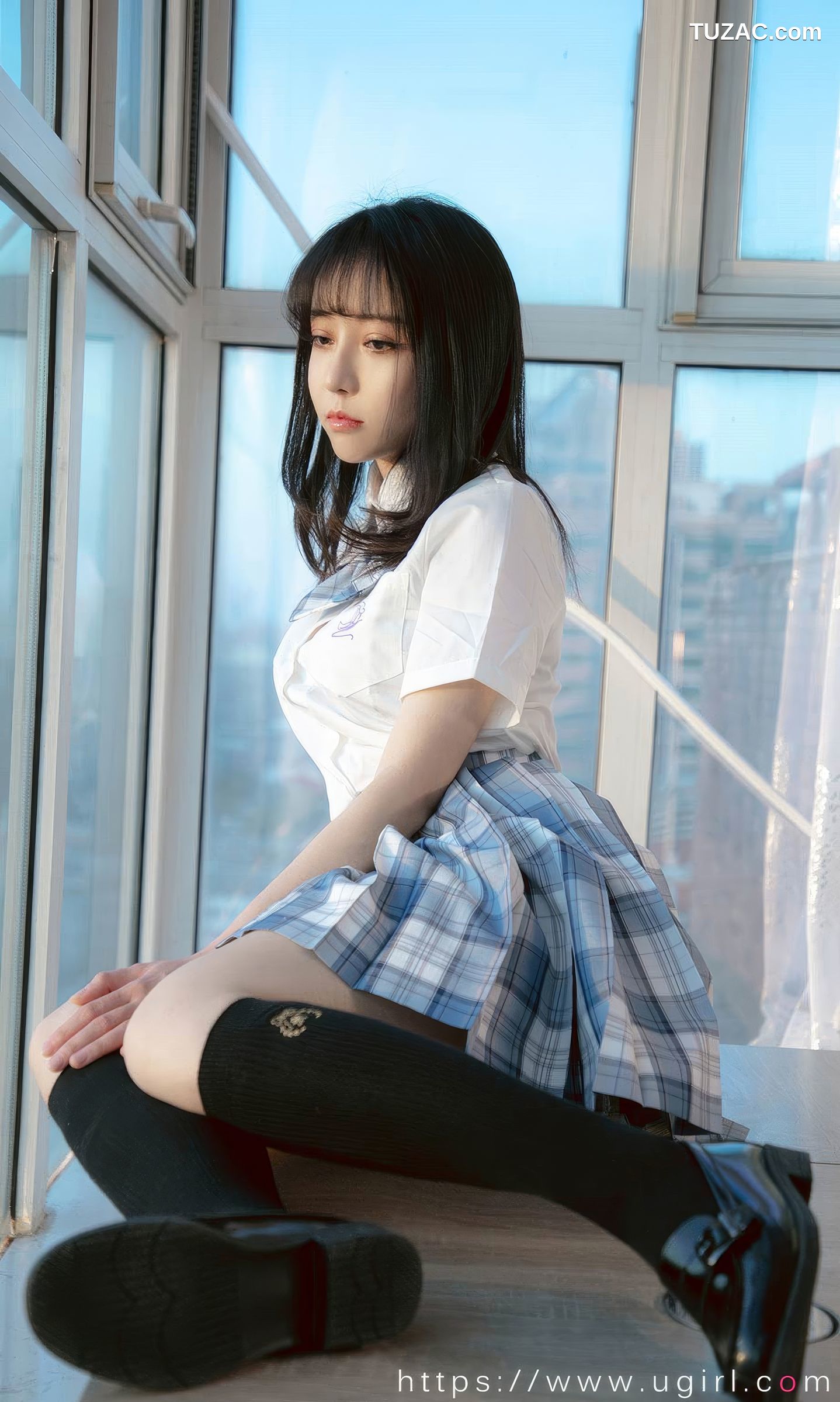 UGirlsApp尤果圈爱尤物-2929-白亦ADA-《香色格子裙》-2024.08.23