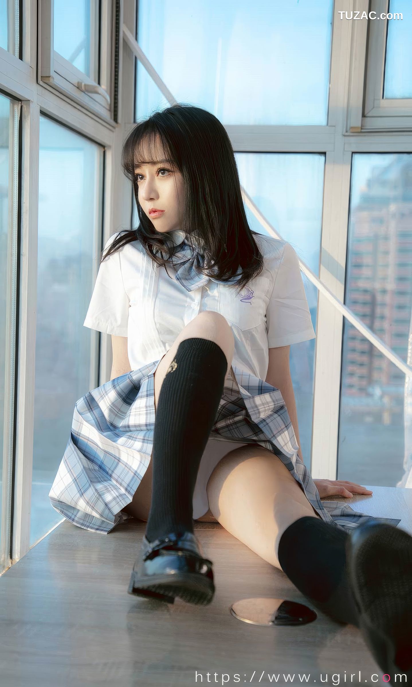 UGirlsApp尤果圈爱尤物-2929-白亦ADA-《香色格子裙》-2024.08.23