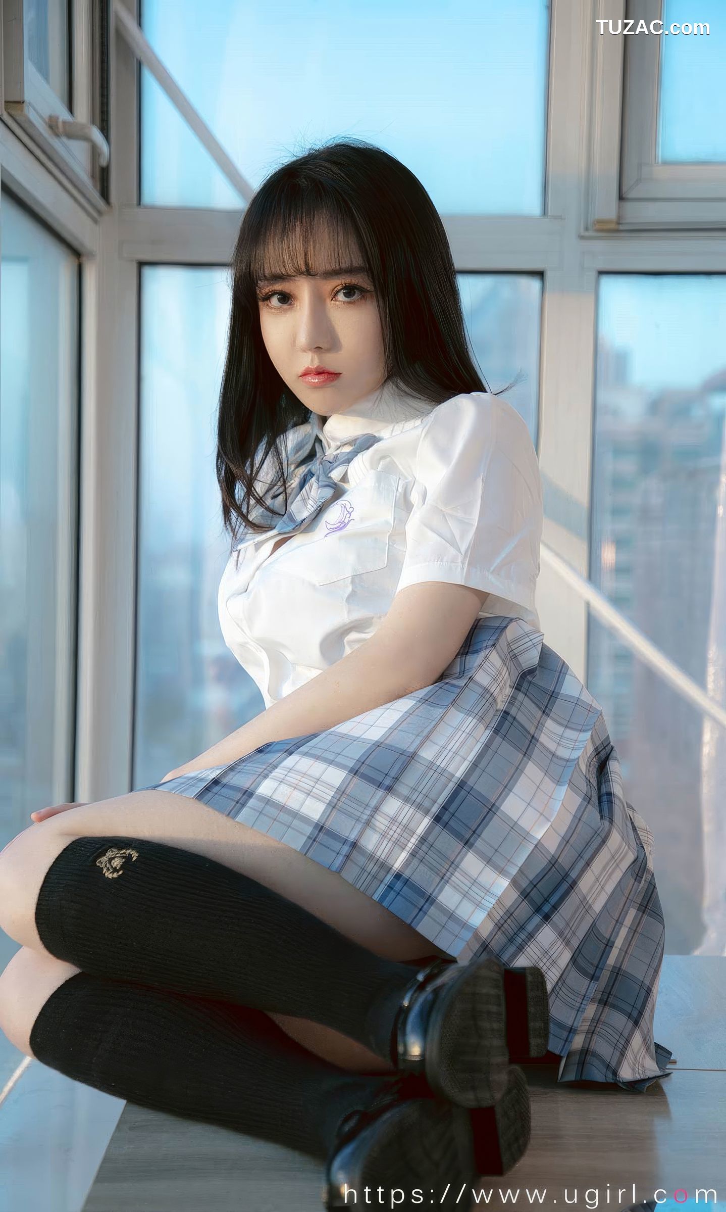 UGirlsApp尤果圈爱尤物-2929-白亦ADA-《香色格子裙》-2024.08.23