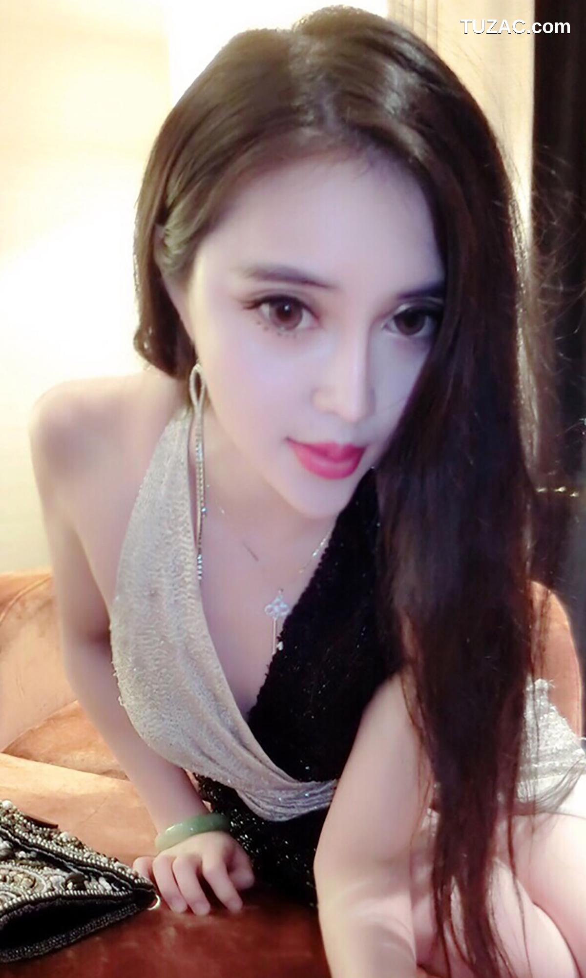 UGirlsApp尤果圈爱尤物-041-李丁丁-《媚眼萌妹-香艳诱惑》