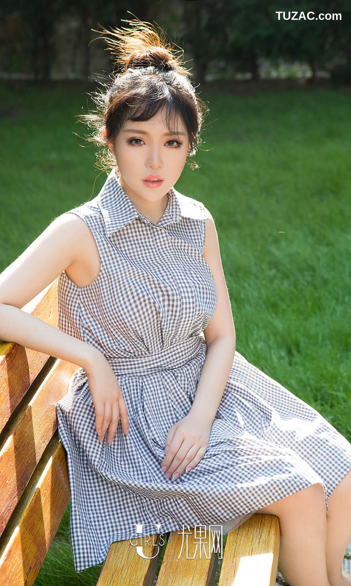 UGirlsApp尤果圈爱尤物-371-素衣-杨子惜-《永远的春日野穹》