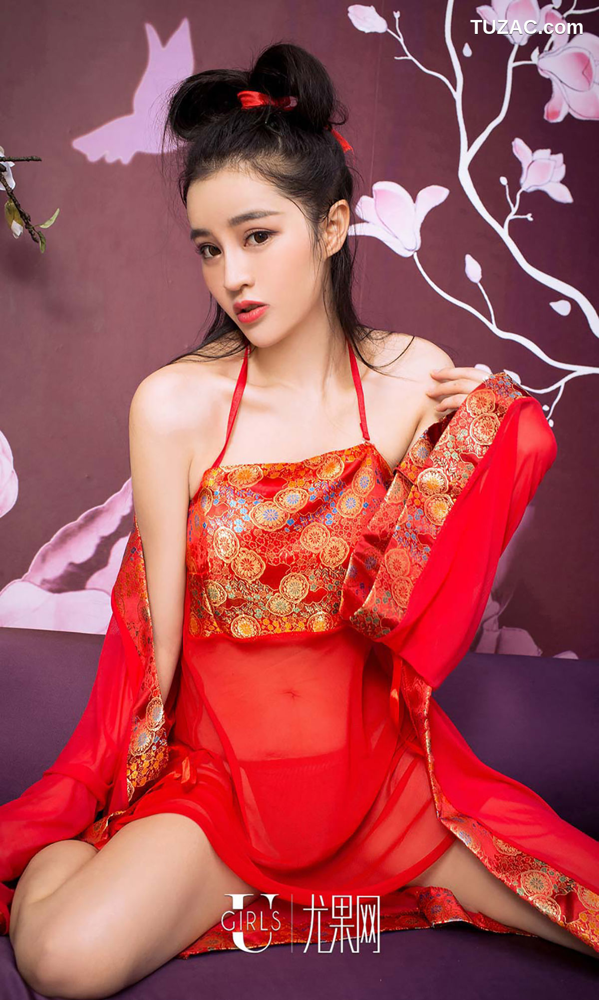 UGirlsApp尤果圈爱尤物-492-肖雨薇-《秋分雨薇时》