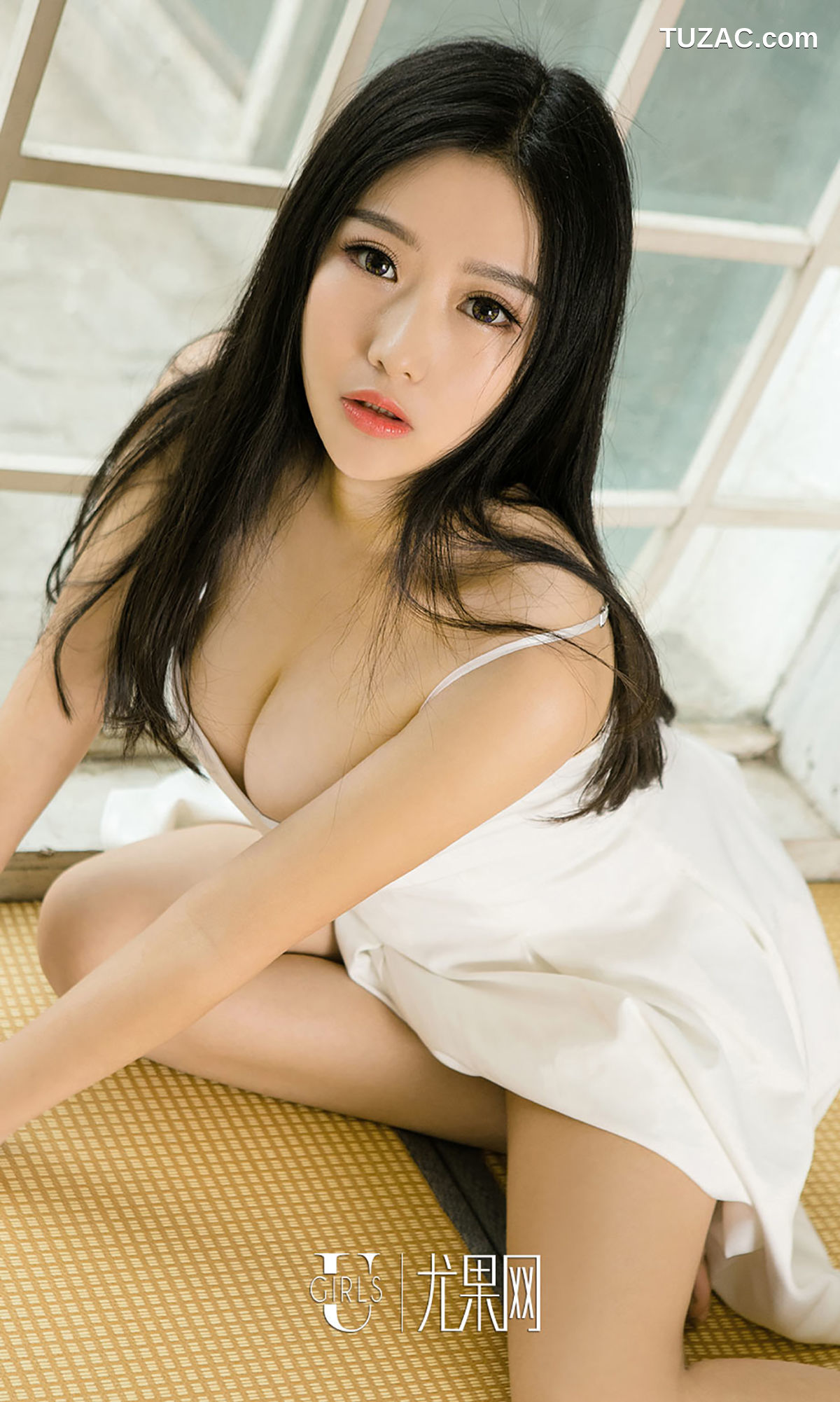 UGirlsApp尤果圈爱尤物-714-倪叶藤-《军装软妹》