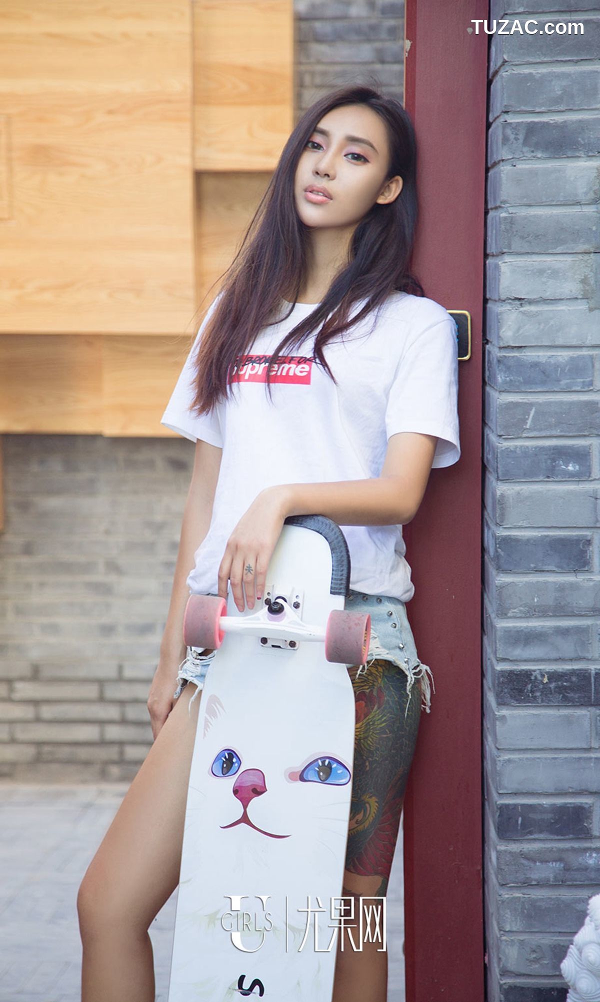 UGirlsApp尤果圈爱尤物-937-尤菲儿-《大妞也爱玩运动》