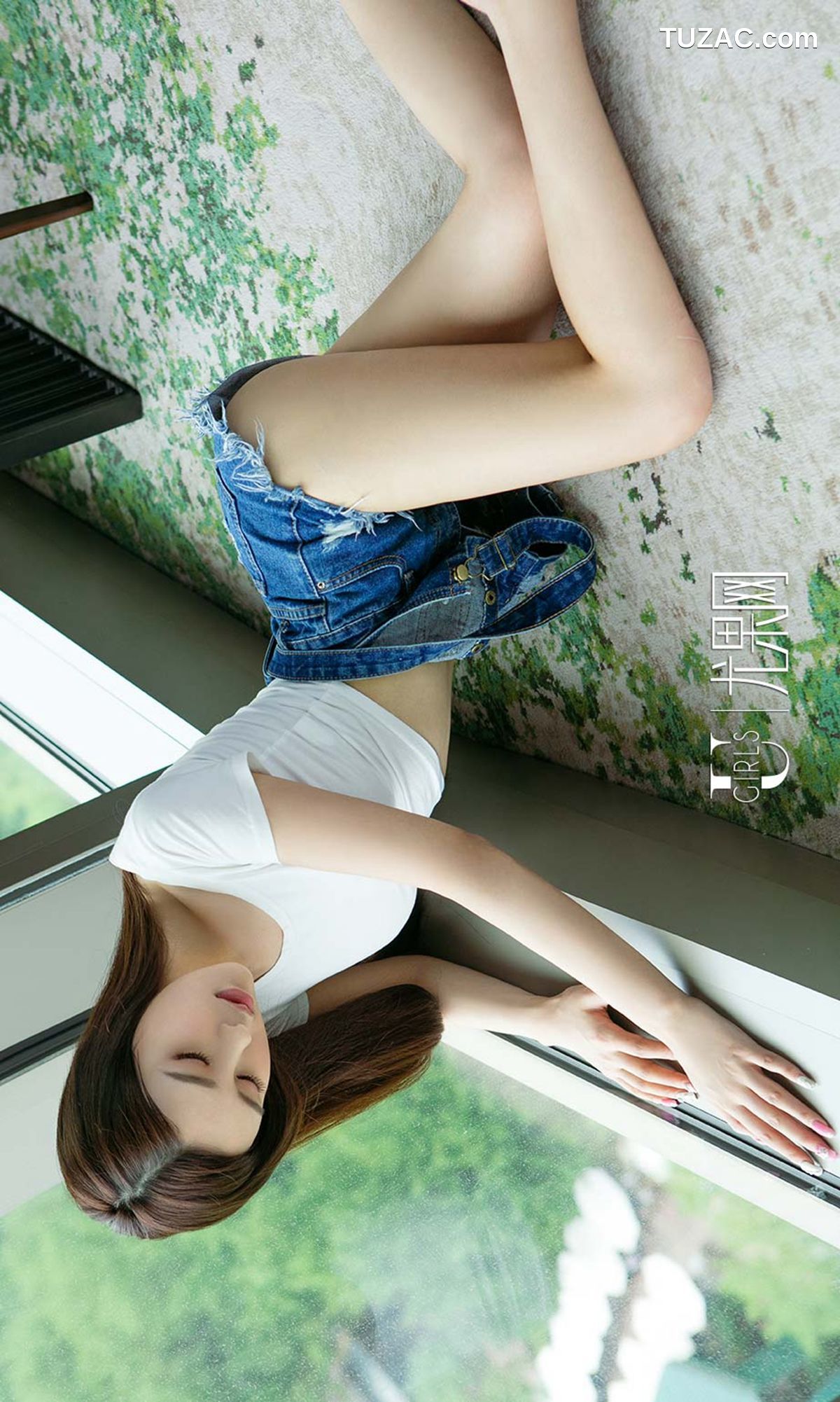 UGirlsApp尤果圈爱尤物-978-Sunny-《叛逆背带裤》
