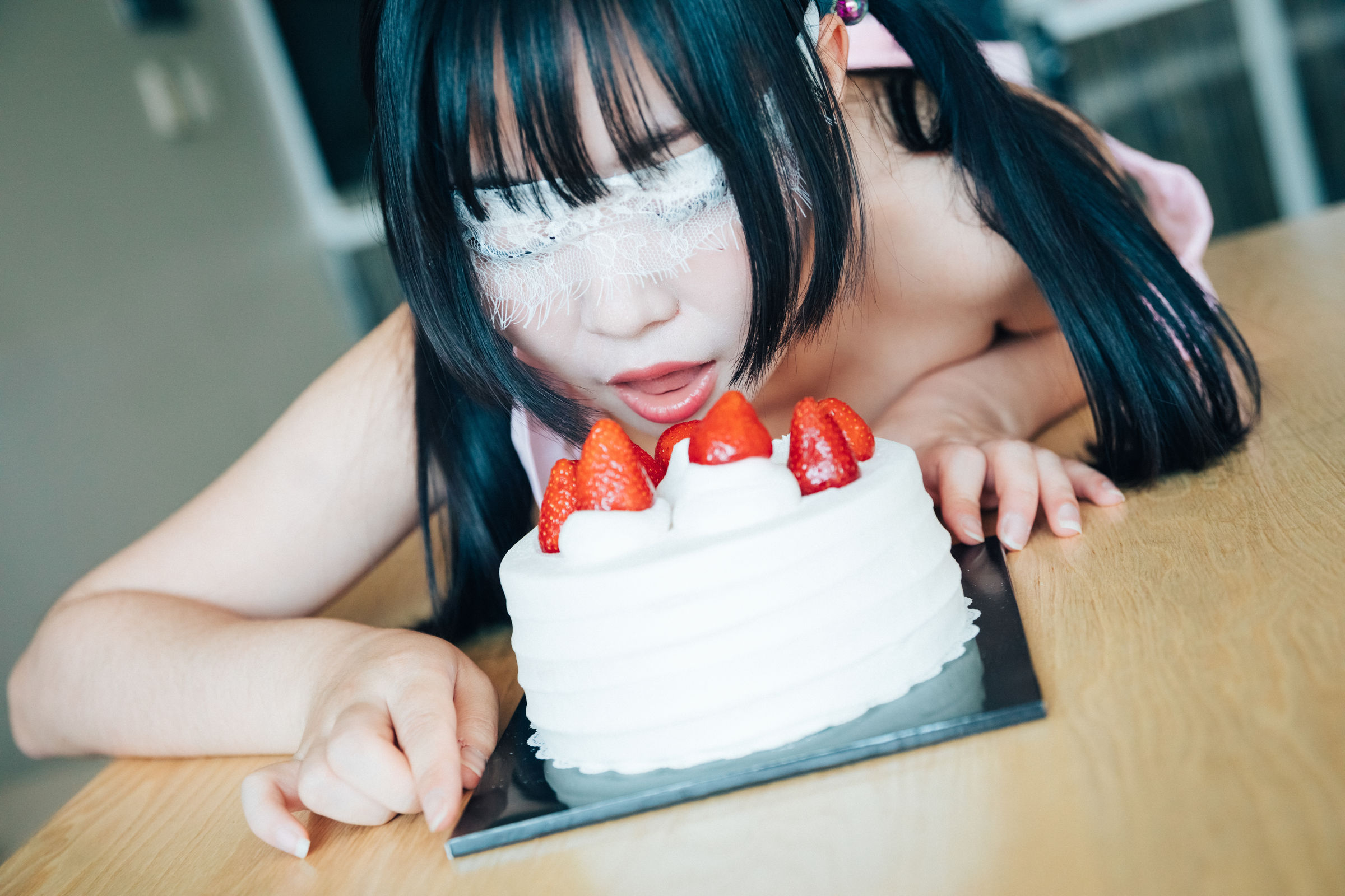 Loozy《Taste Me》 - 未分类人体摄影