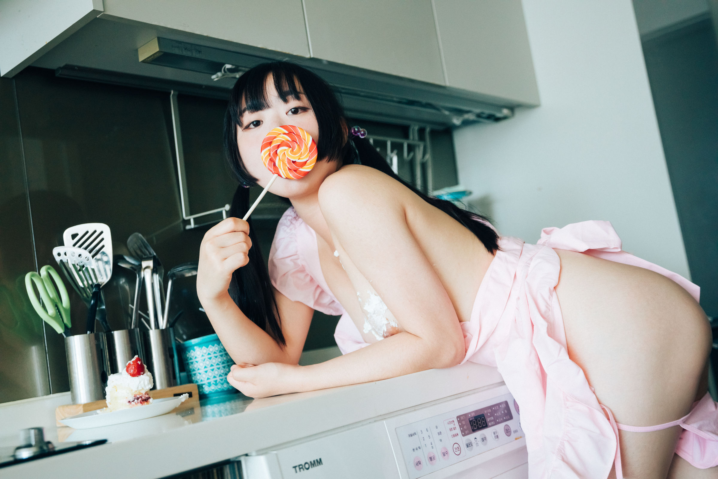 Loozy《Taste Me》 - 未分类人体摄影