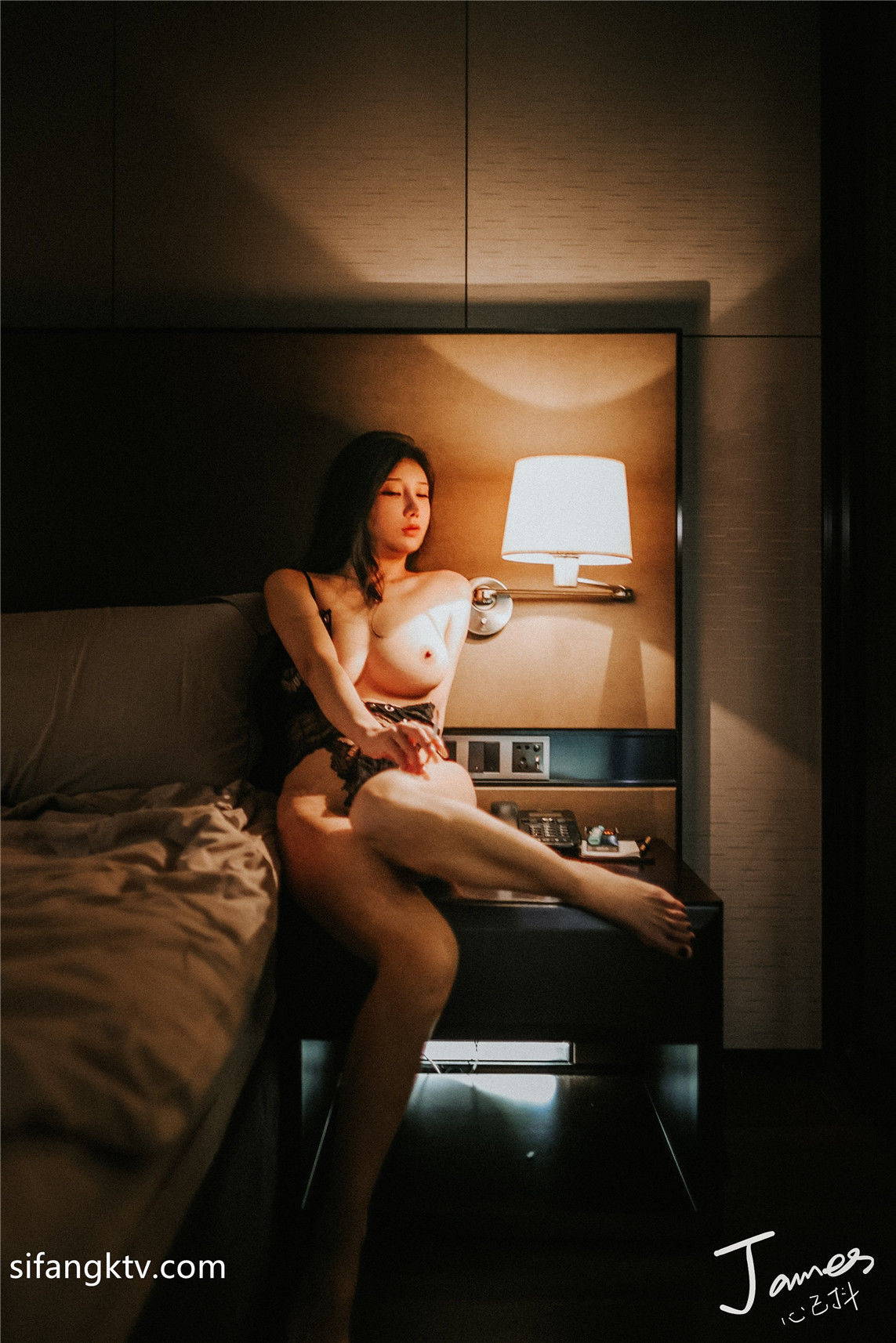 【网络收集】摄影师心已抖（抖叔）作品：2021.11 - 2022.01 - 未分类人体摄影