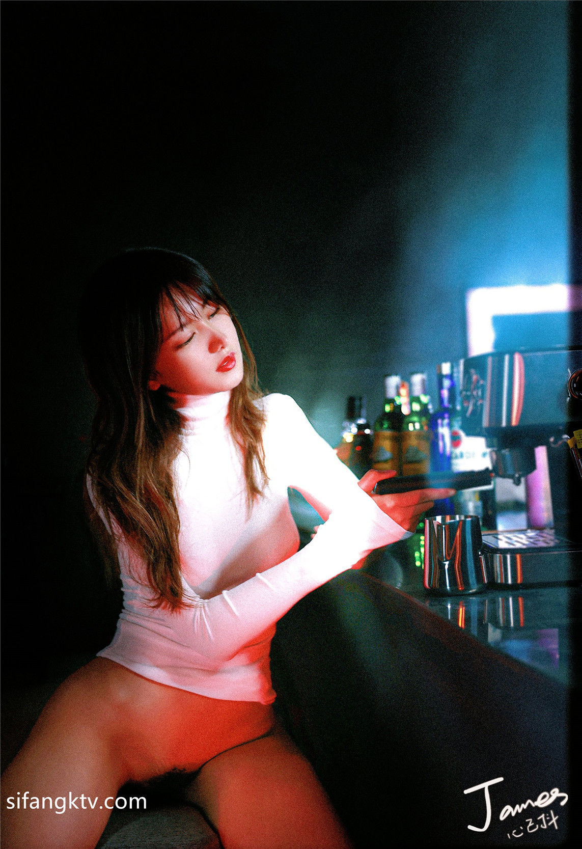 【网络收集】摄影师心已抖（抖叔）作品：2021.11 - 2022.01 - 未分类人体摄影