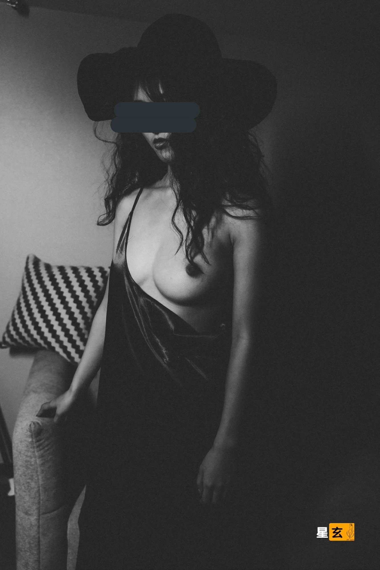 【网络收集】摄影师无尘大尺度人体私拍作品集 - 未分类人体摄影