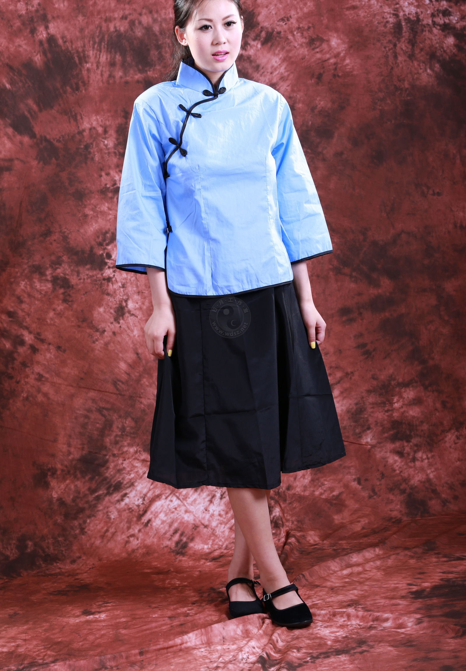 国模冰莲人体私拍套图 - 未分类人体摄影