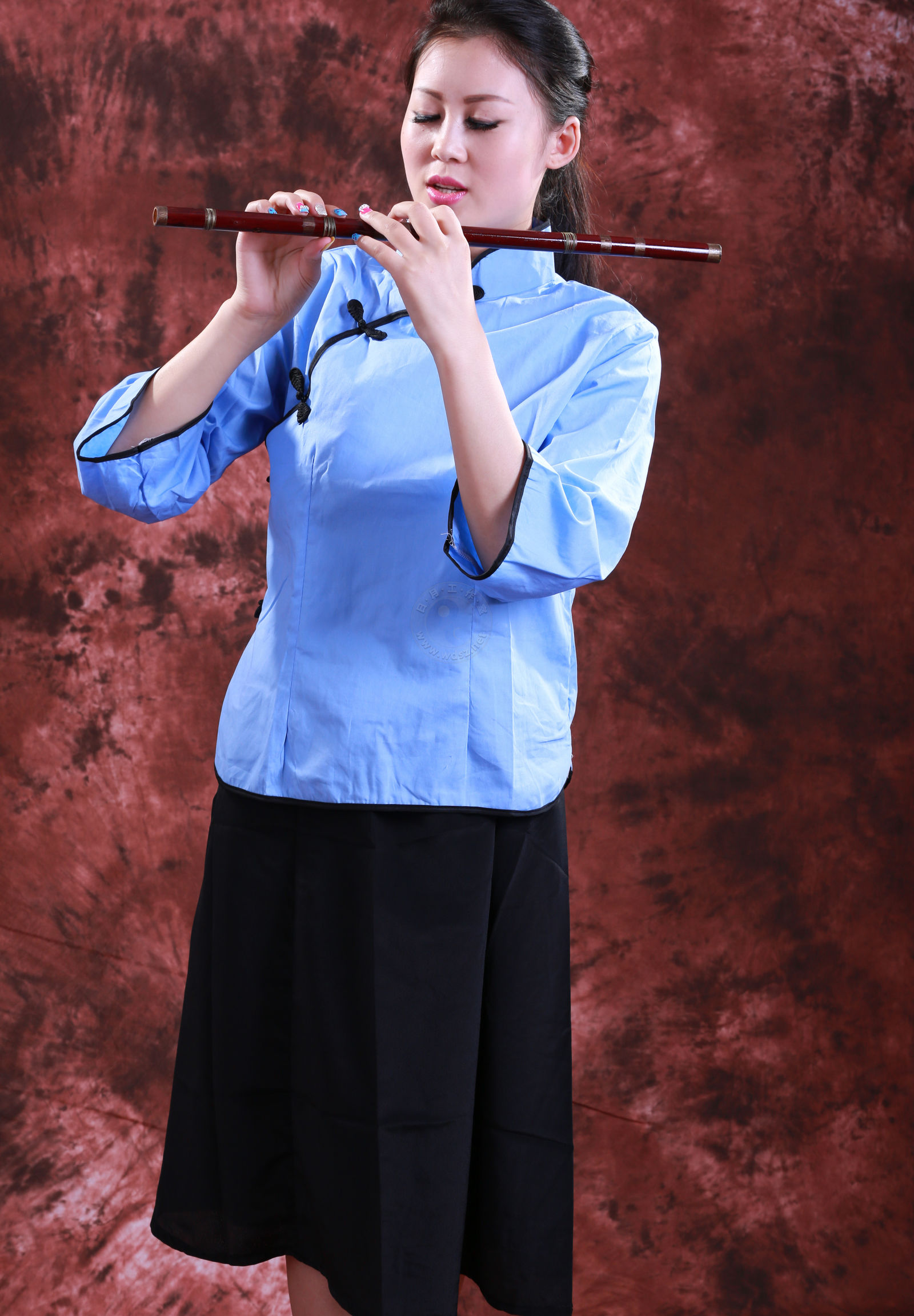 国模冰莲人体私拍套图 - 未分类人体摄影