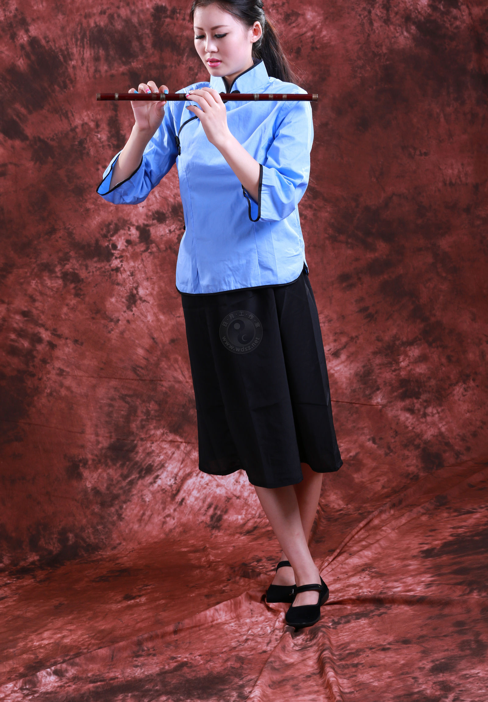 国模冰莲人体私拍套图 - 未分类人体摄影