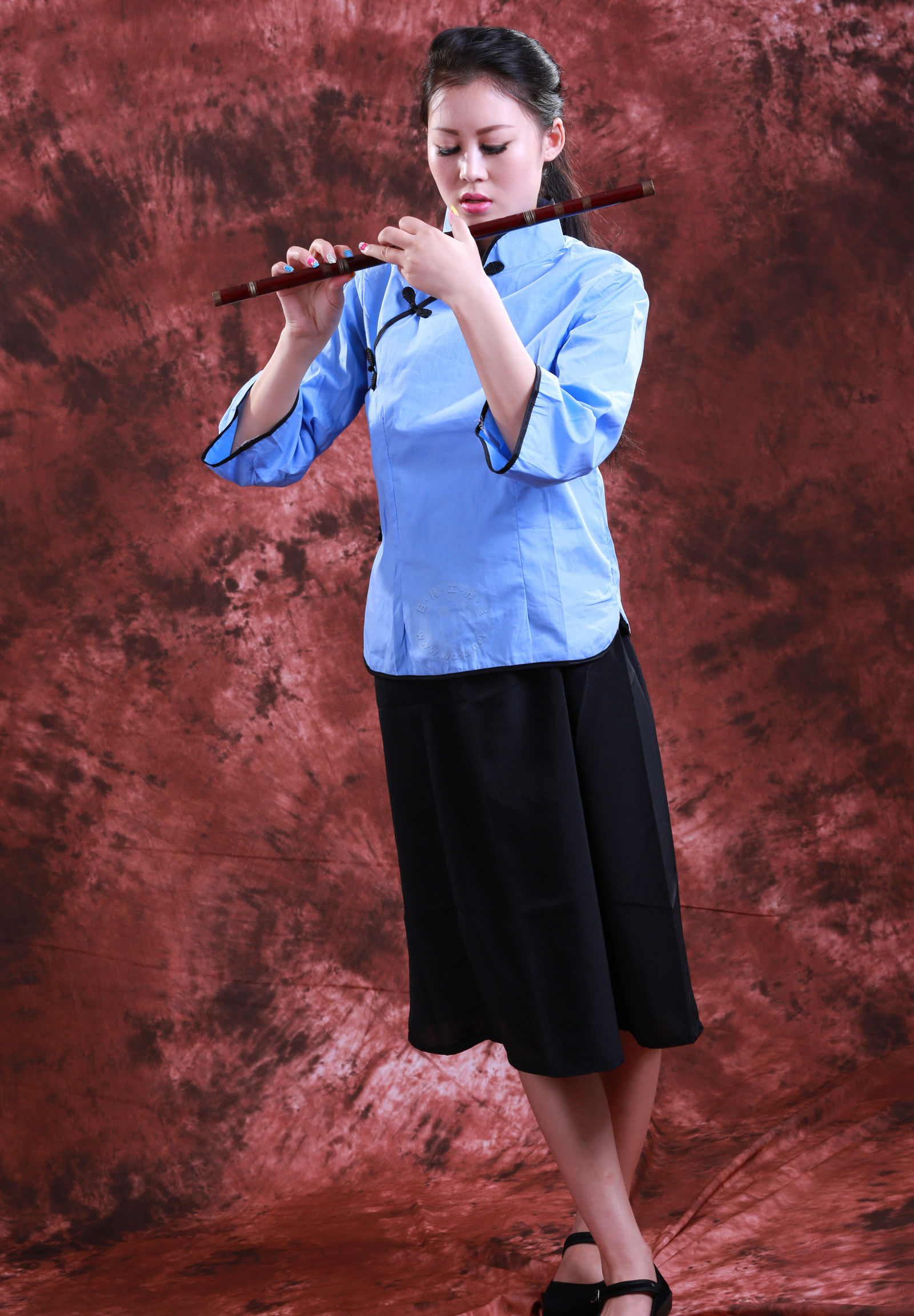 国模冰莲人体私拍套图 - 未分类人体摄影