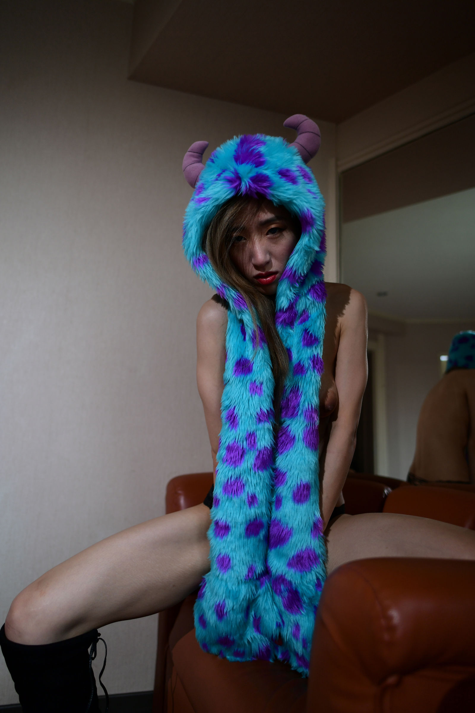 国模小情大尺度人体私拍套图 - 未分类人体摄影