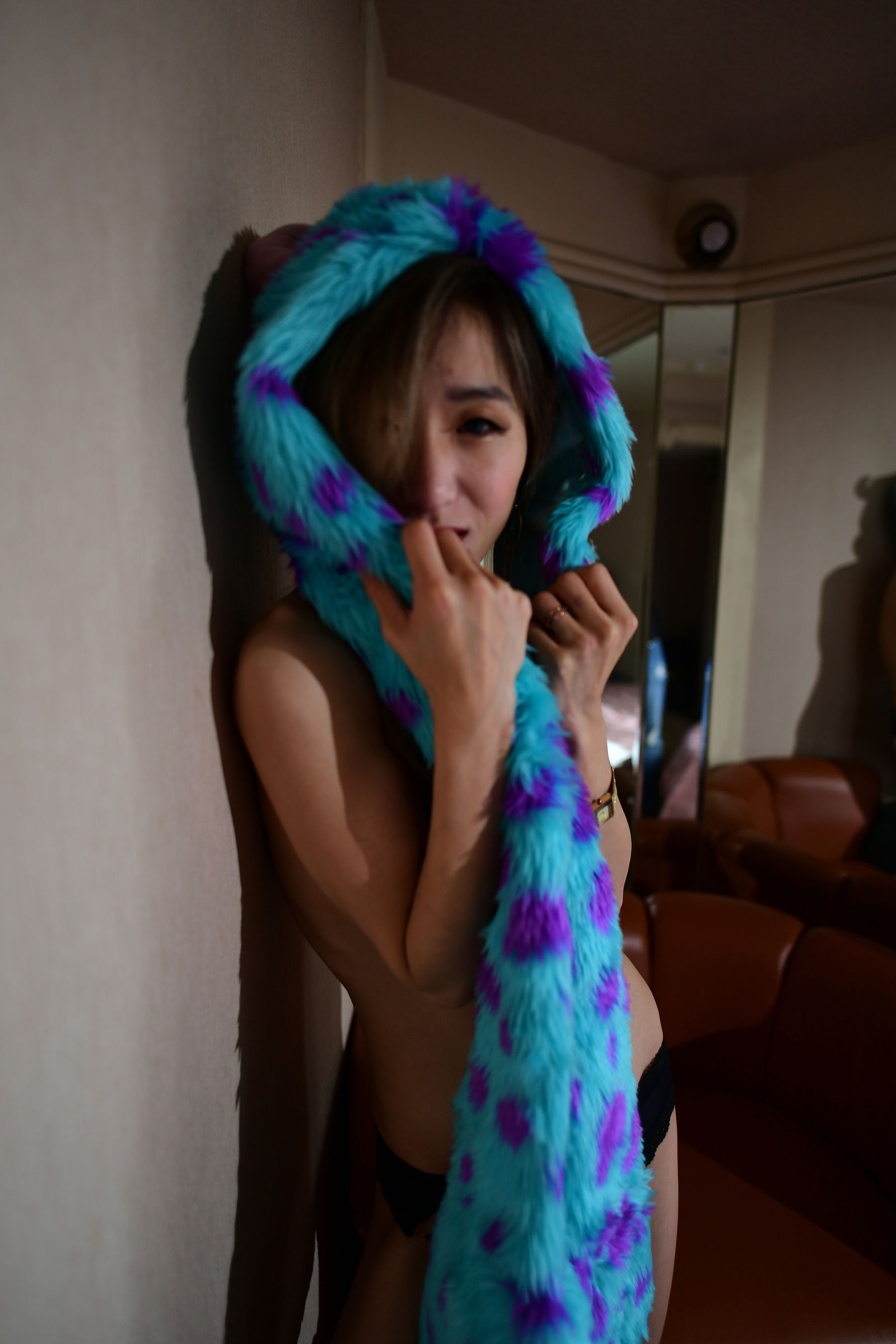 国模小情大尺度人体私拍套图 - 未分类人体摄影