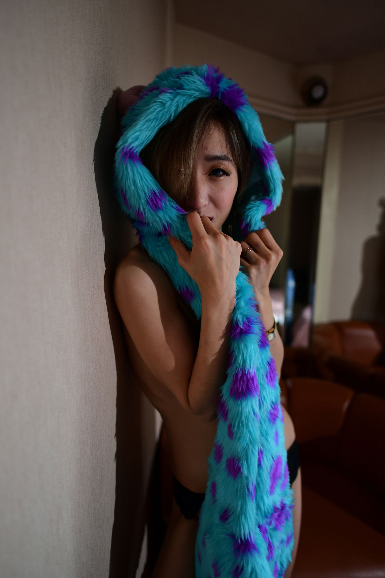 国模小情大尺度人体私拍套图 - 未分类人体摄影