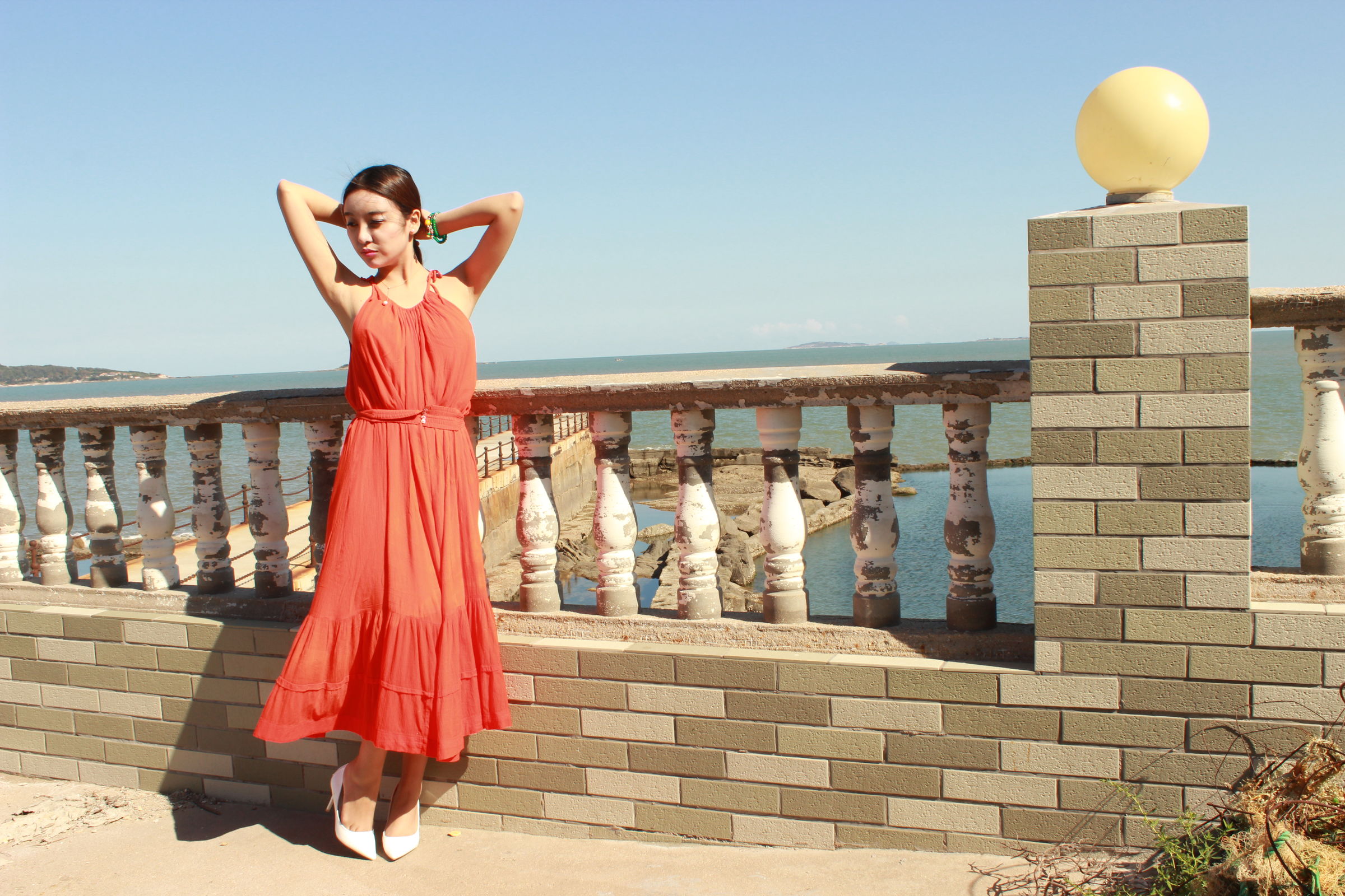 国模李梓熙野外大尺度私拍套图 - 未分类人体摄影