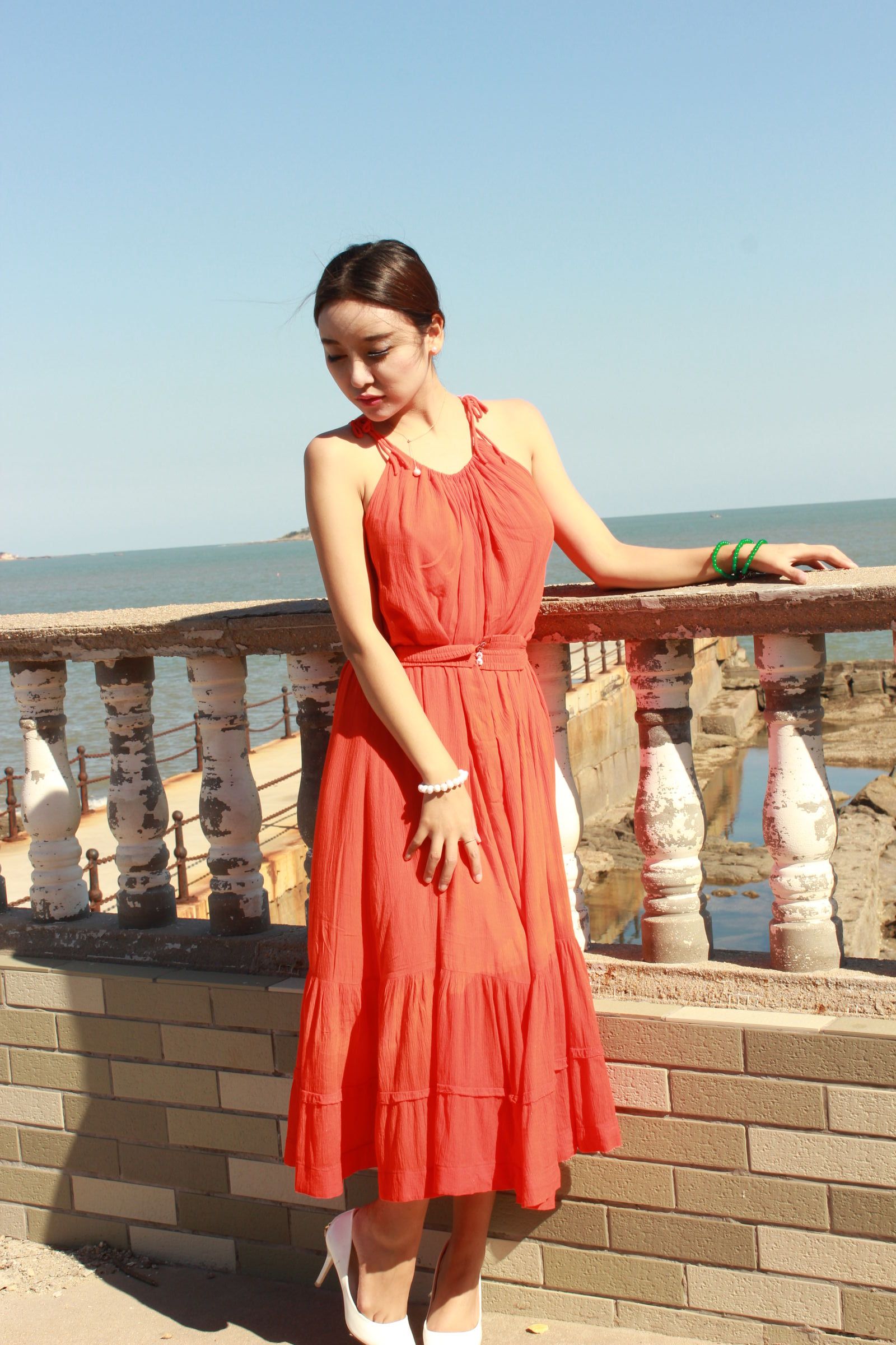 国模李梓熙野外大尺度私拍套图 - 未分类人体摄影