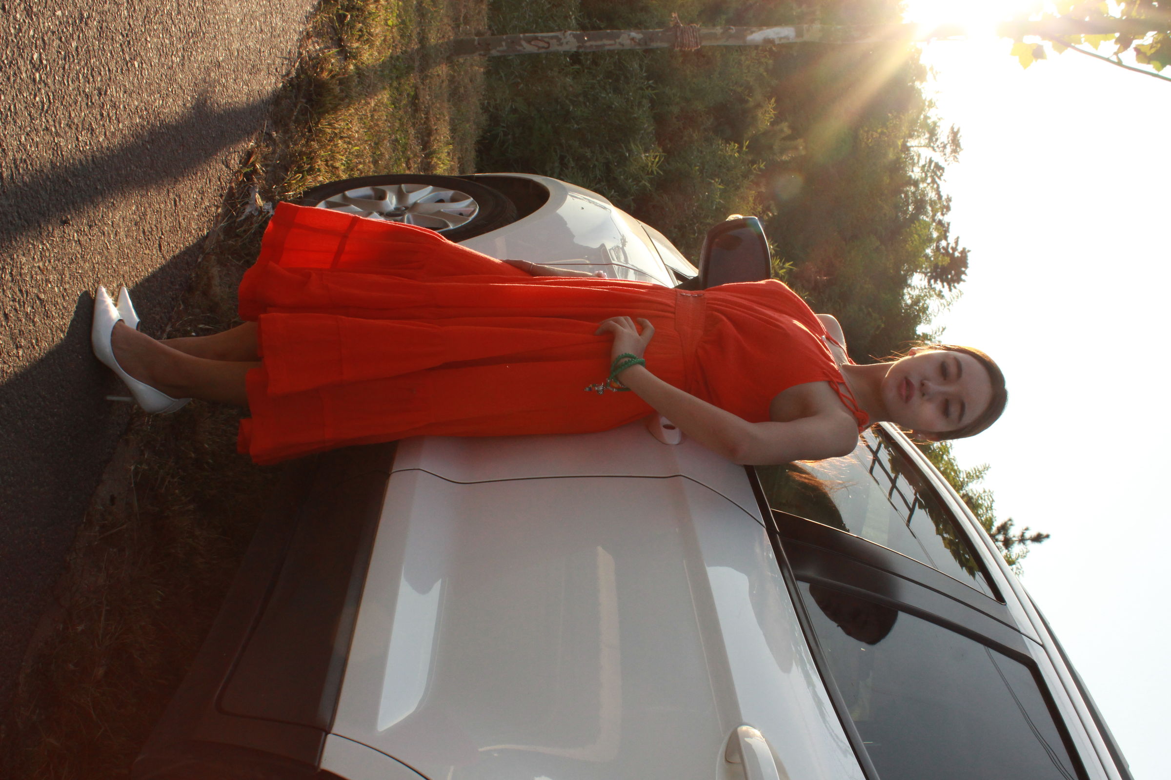 国模李梓熙野外大尺度私拍套图 - 未分类人体摄影