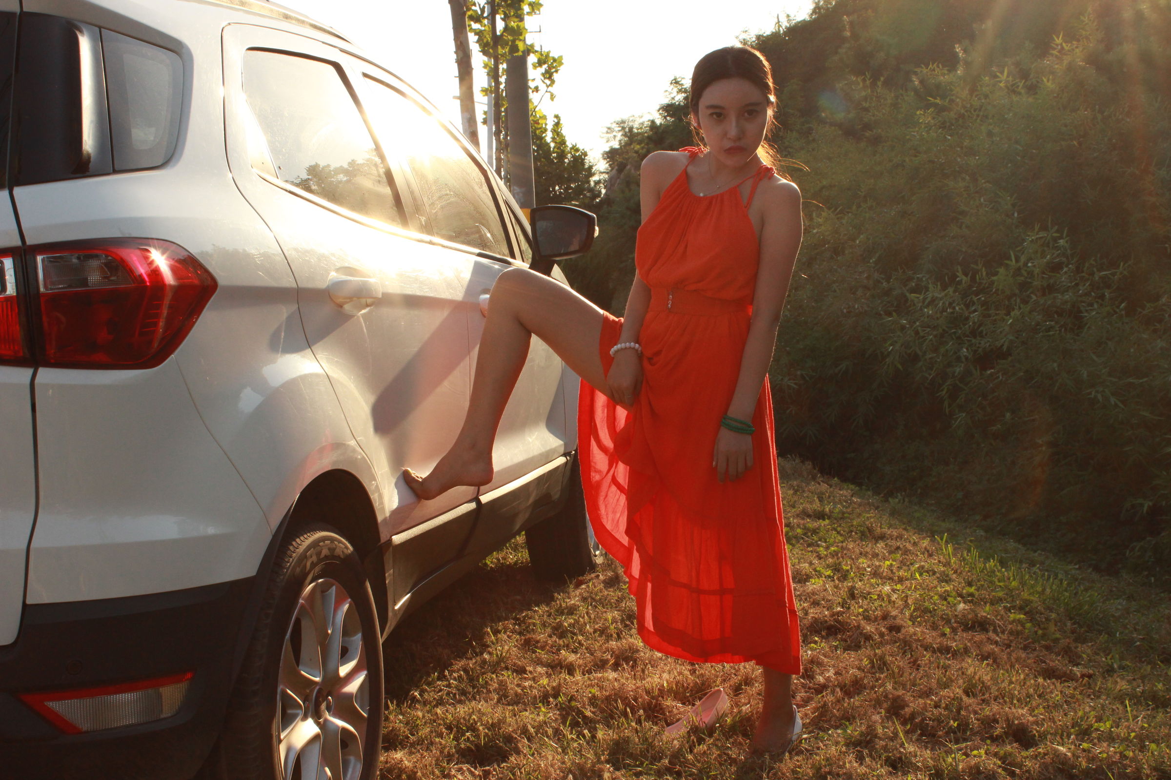 国模李梓熙野外大尺度私拍套图 - 未分类人体摄影