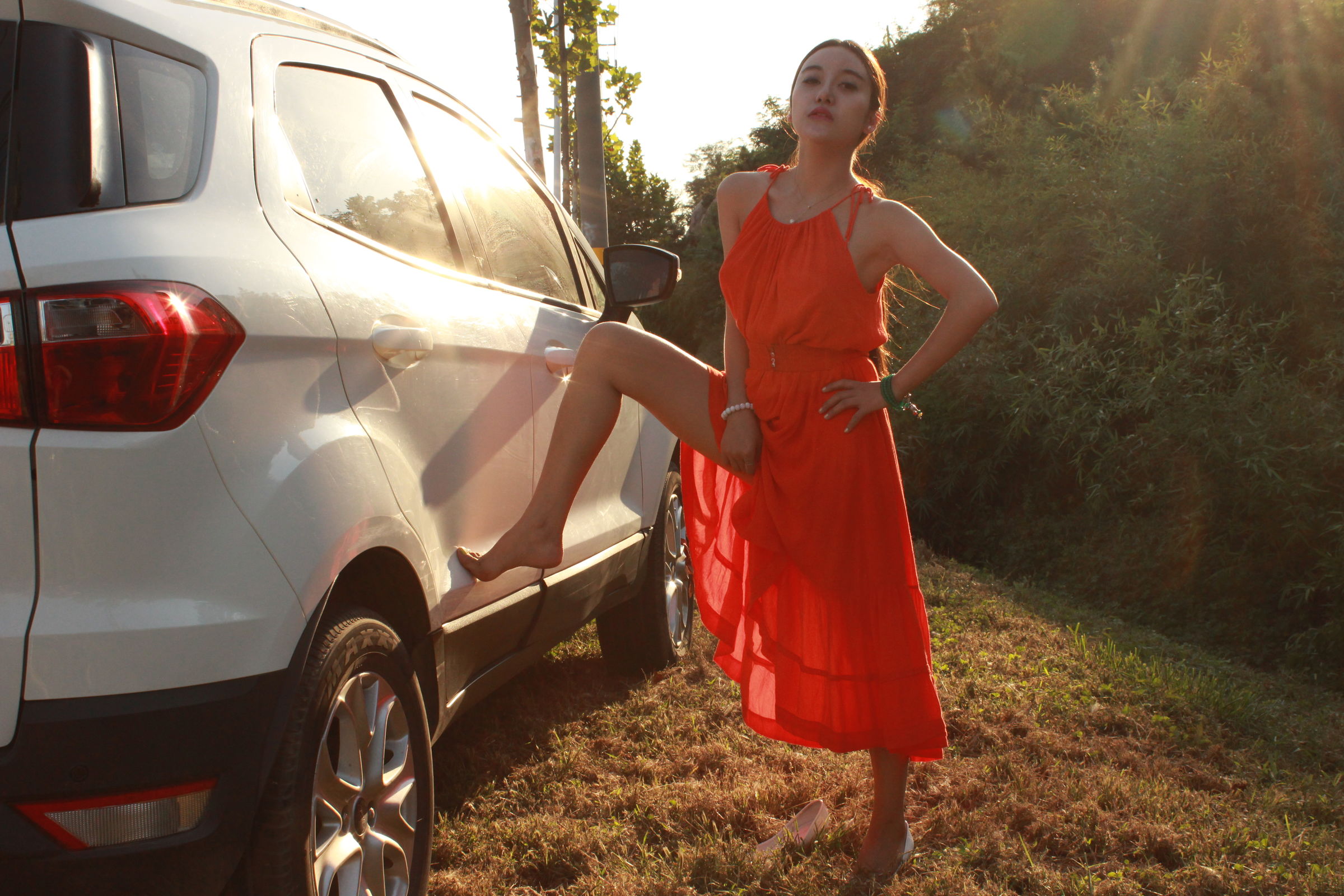 国模李梓熙野外大尺度私拍套图 - 未分类人体摄影