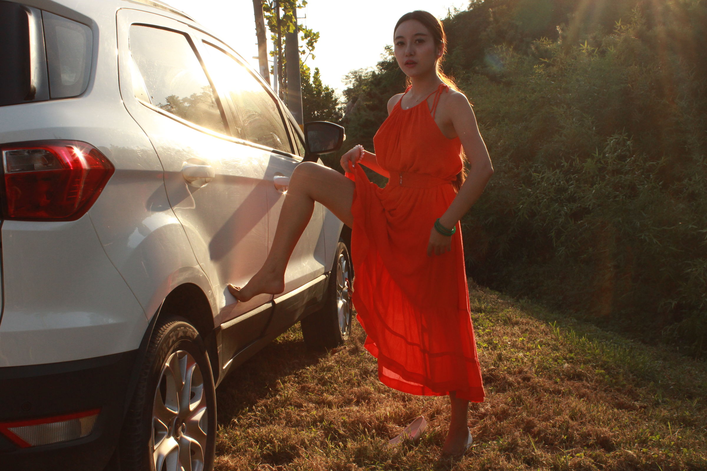 国模李梓熙野外大尺度私拍套图 - 未分类人体摄影