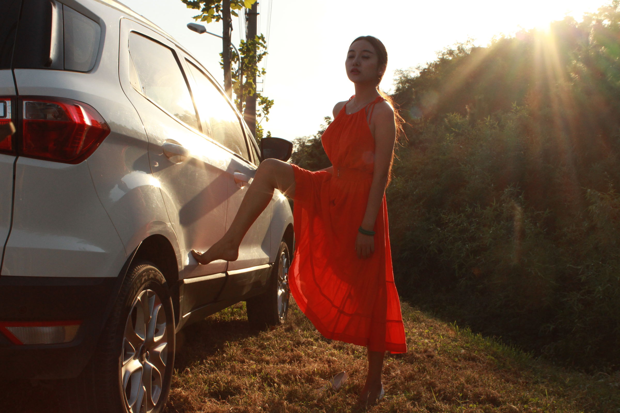 国模李梓熙野外大尺度私拍套图 - 未分类人体摄影