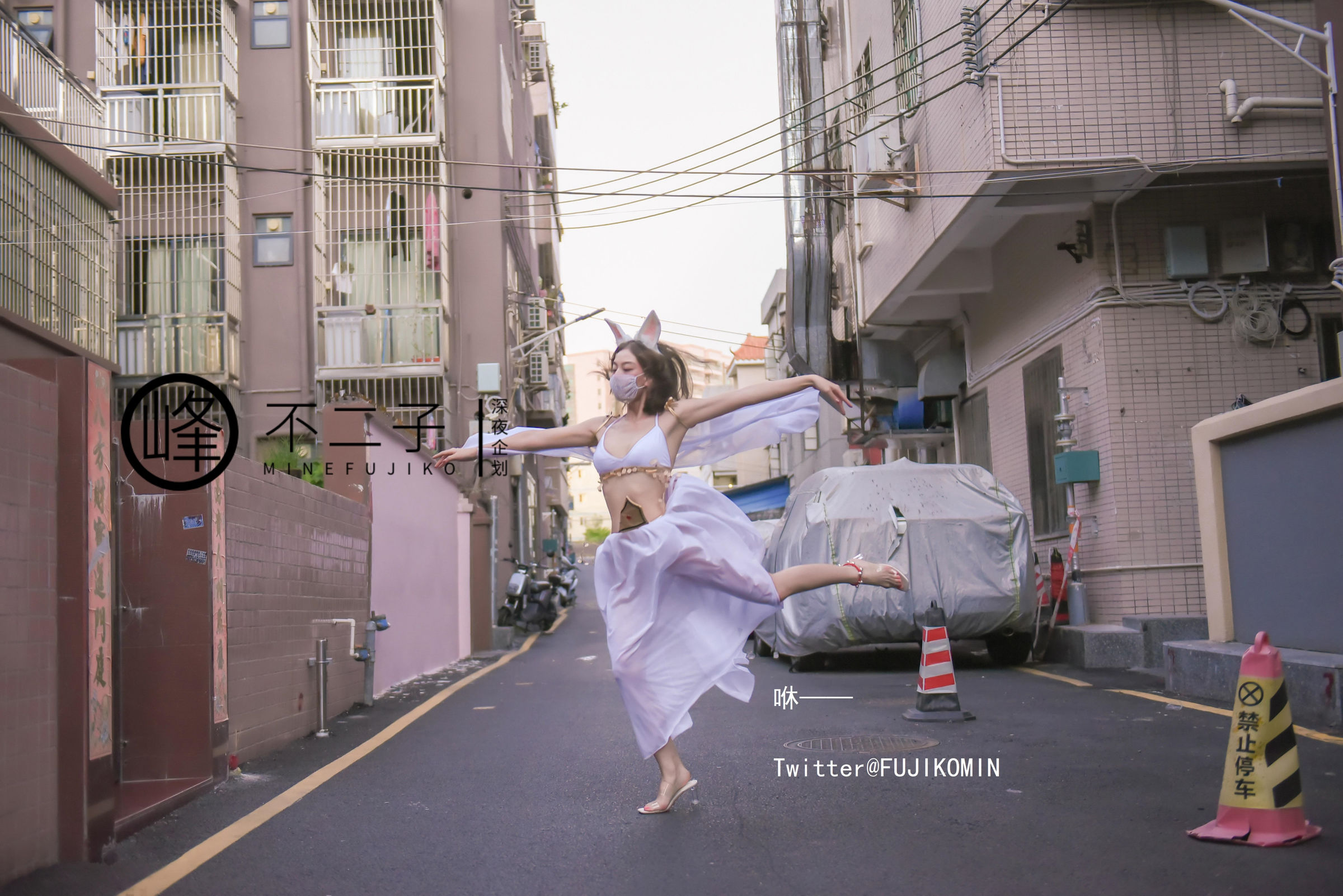 峰不二子《仙女玉兔》 - 未分类人体摄影