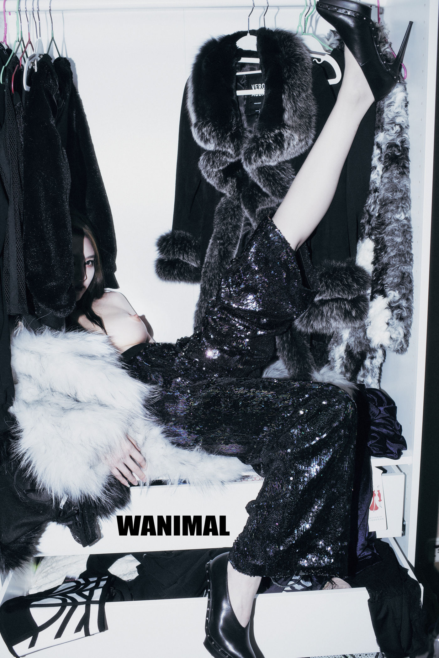 王动出品：VIP套图 第22期 - 王动作品