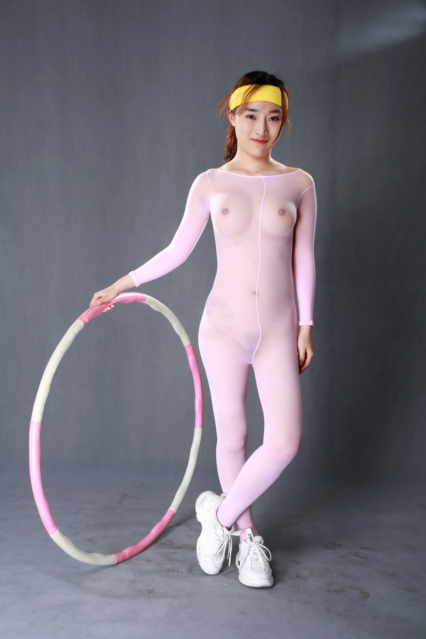 秀人网模特西门小玉宾馆大尺度人体私拍套图 - 未分类人体摄影