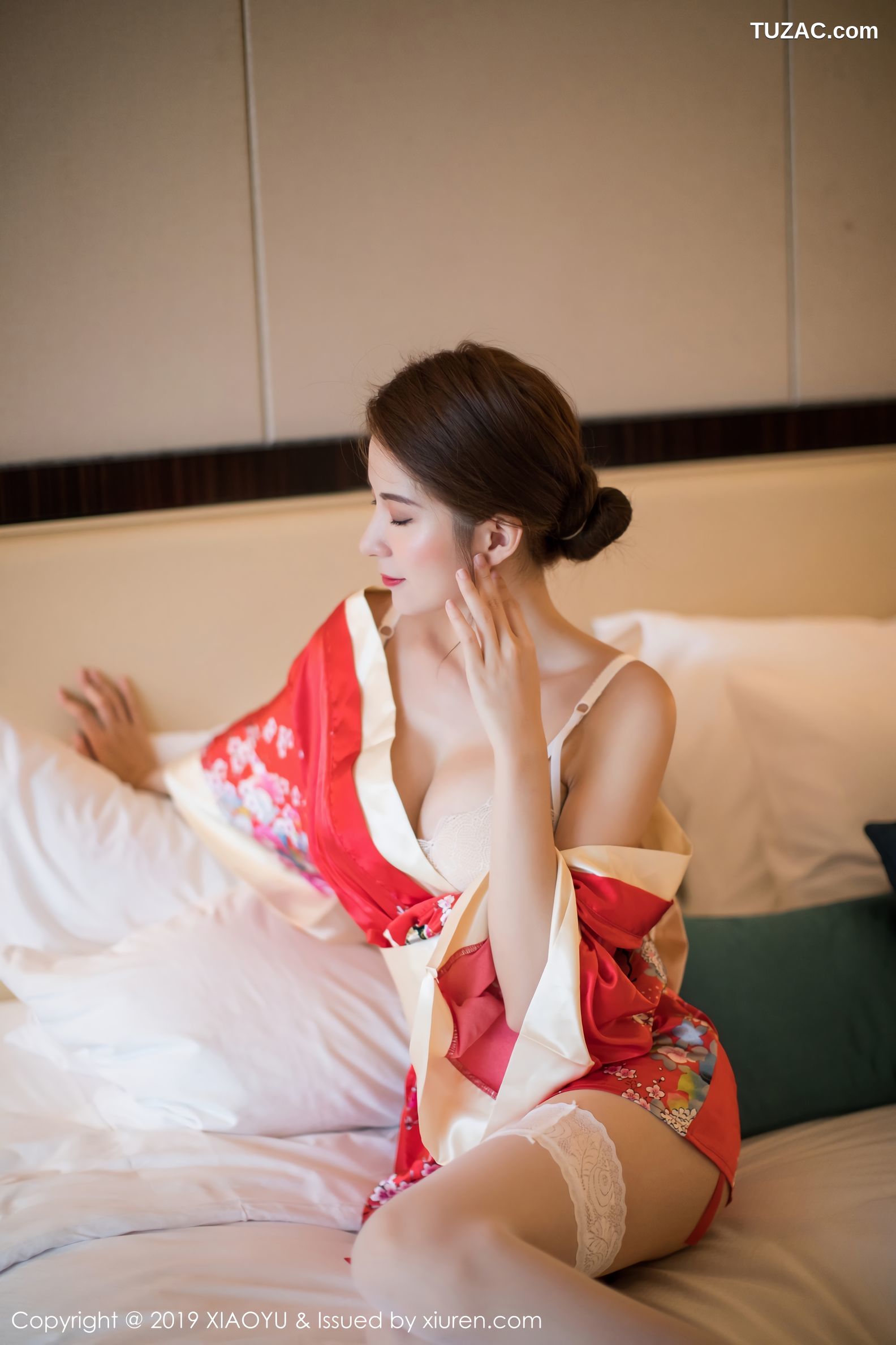 XiaoYu语画界-014-陈良玲carry-《性感的和服-蕾丝美腿私房魅惑》-2019.01.29