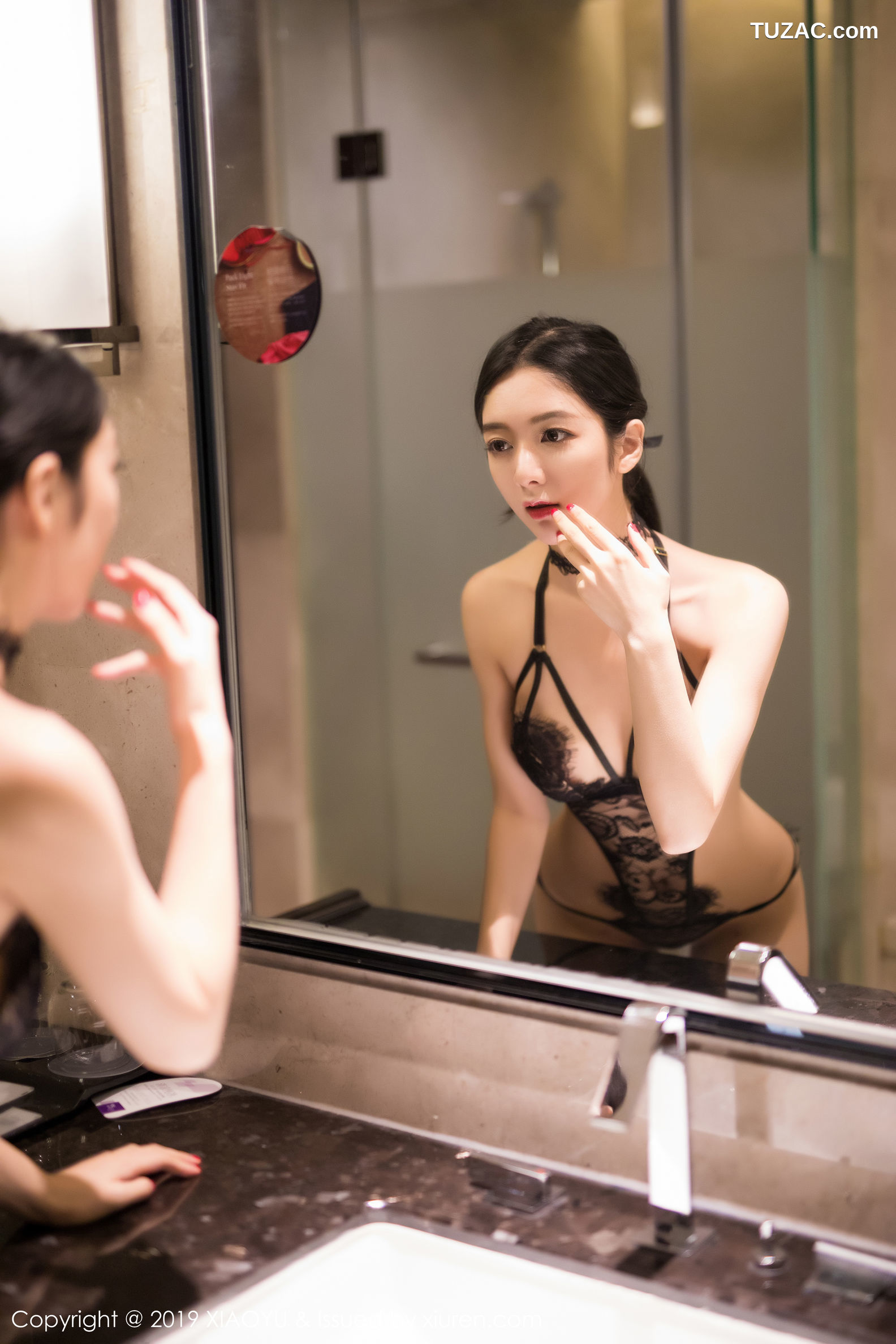 XiaoYu语画界-041-angela喜欢猫-《精致的镂空内衣》-2019.03.25