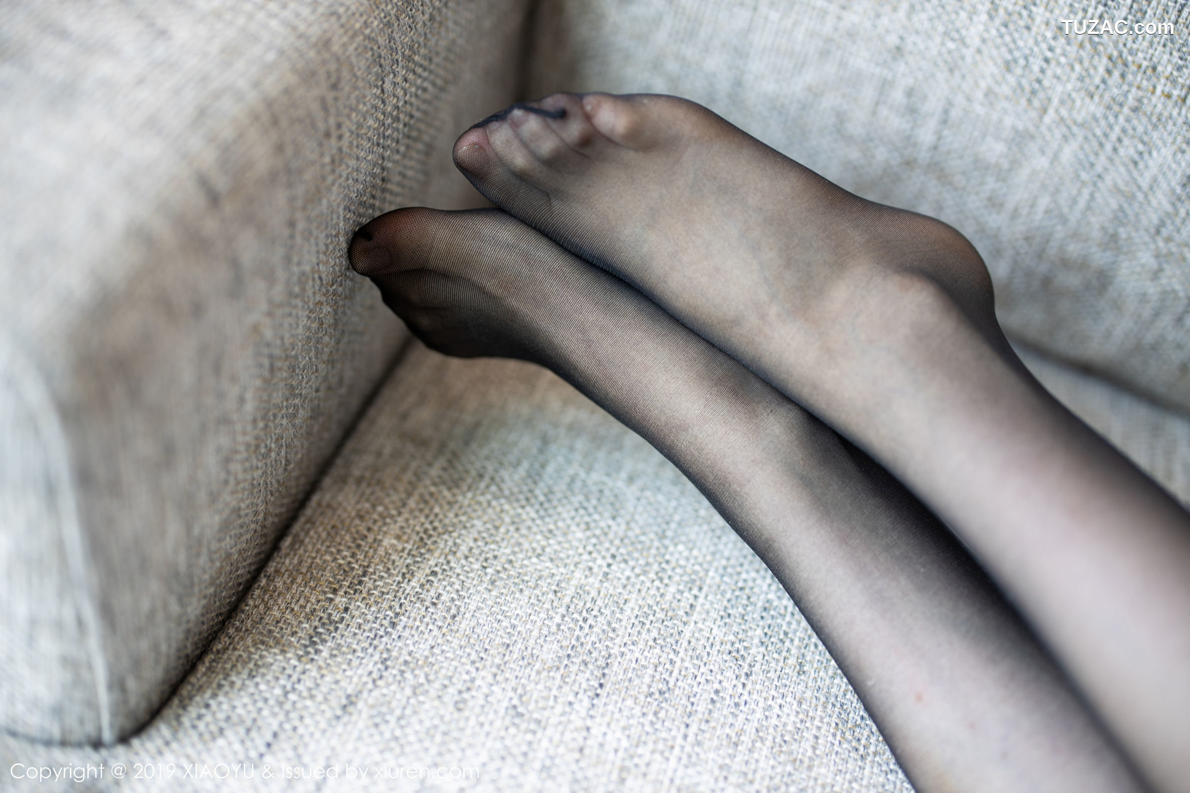 XiaoYu语画界-120-允儿claire-《性感黑丝吊袜下美腿》-2019.07.29