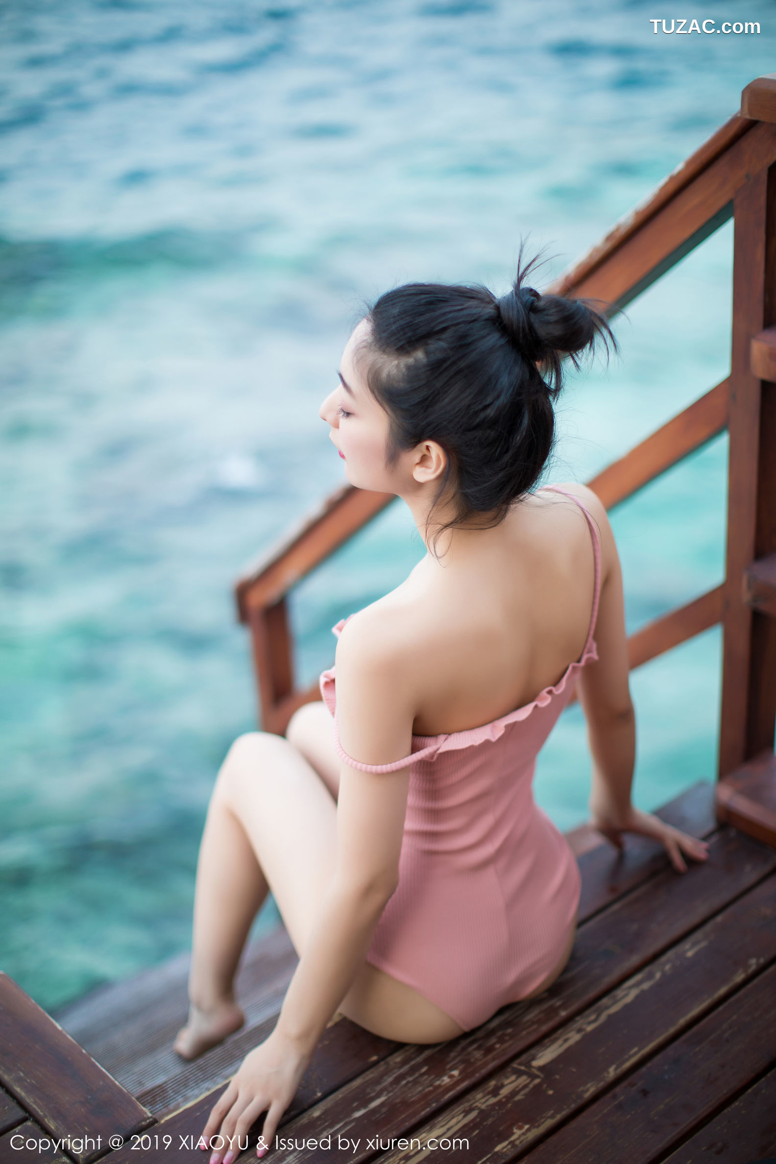 XiaoYu语画界-150-小热巴-《粉色的性感吊裙户外泳池系列》-2019.09.10