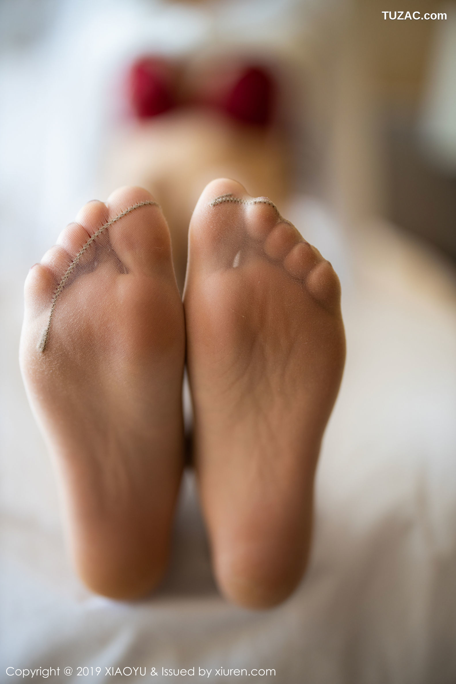 XiaoYu语画界-212-Miko酱吖-《性感牛仔裤-衬衫丝袜》-2019.12.11