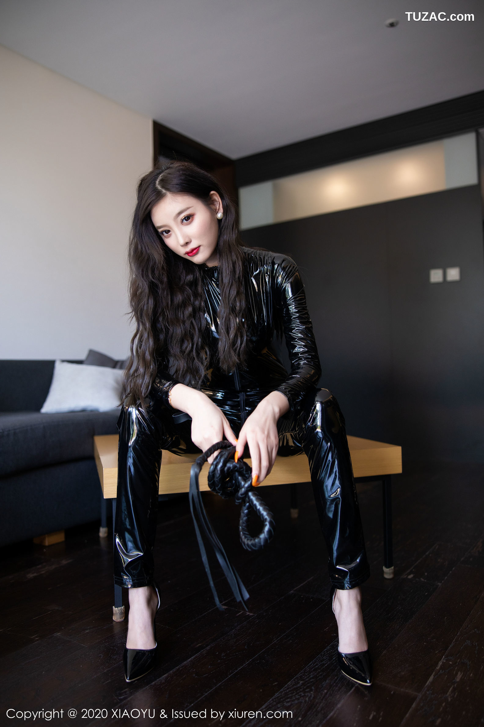 XiaoYu语画界-237-杨晨晨-《皮鞭与皮衣的狂野魅惑》-2020.01.16